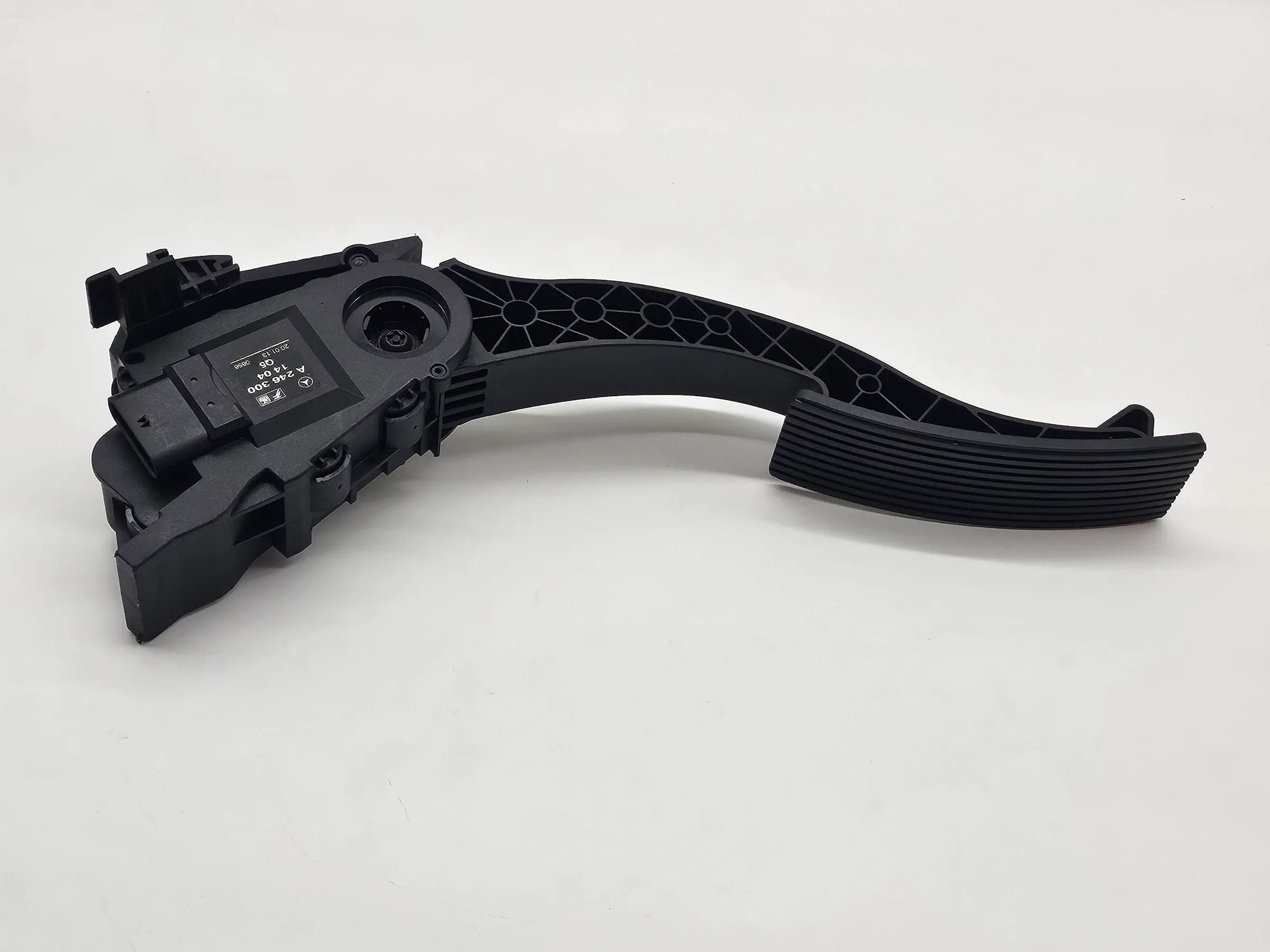 Original MERCEDES-BENZ B-KLASSE W246 Gaspedal Gaspotenziometer A2463001404