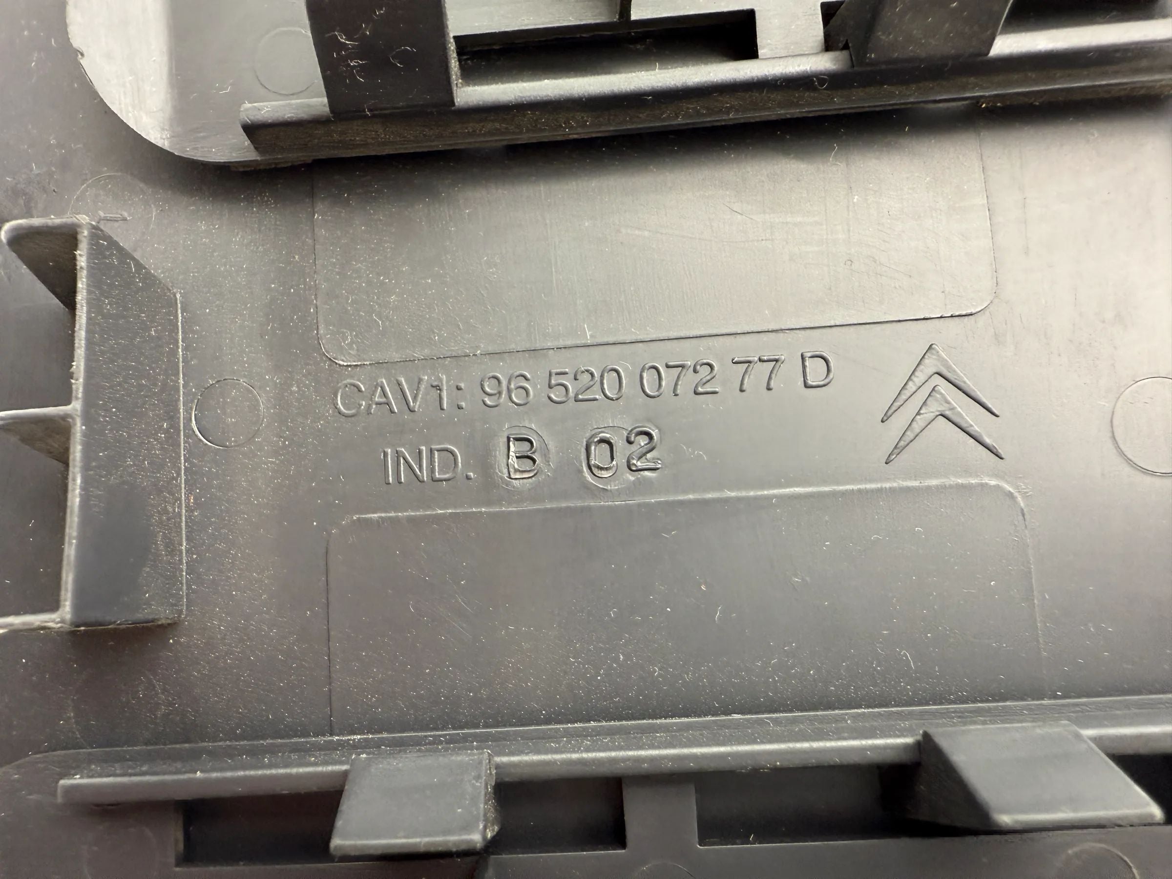 Original Citroen C5 Verkleidung Kofferaumbeluchtung 9652007277D