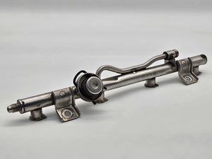 อะไหล่แท้ Mercedes W203 C200 Kompressor รางหัวฉีด A1110703095
