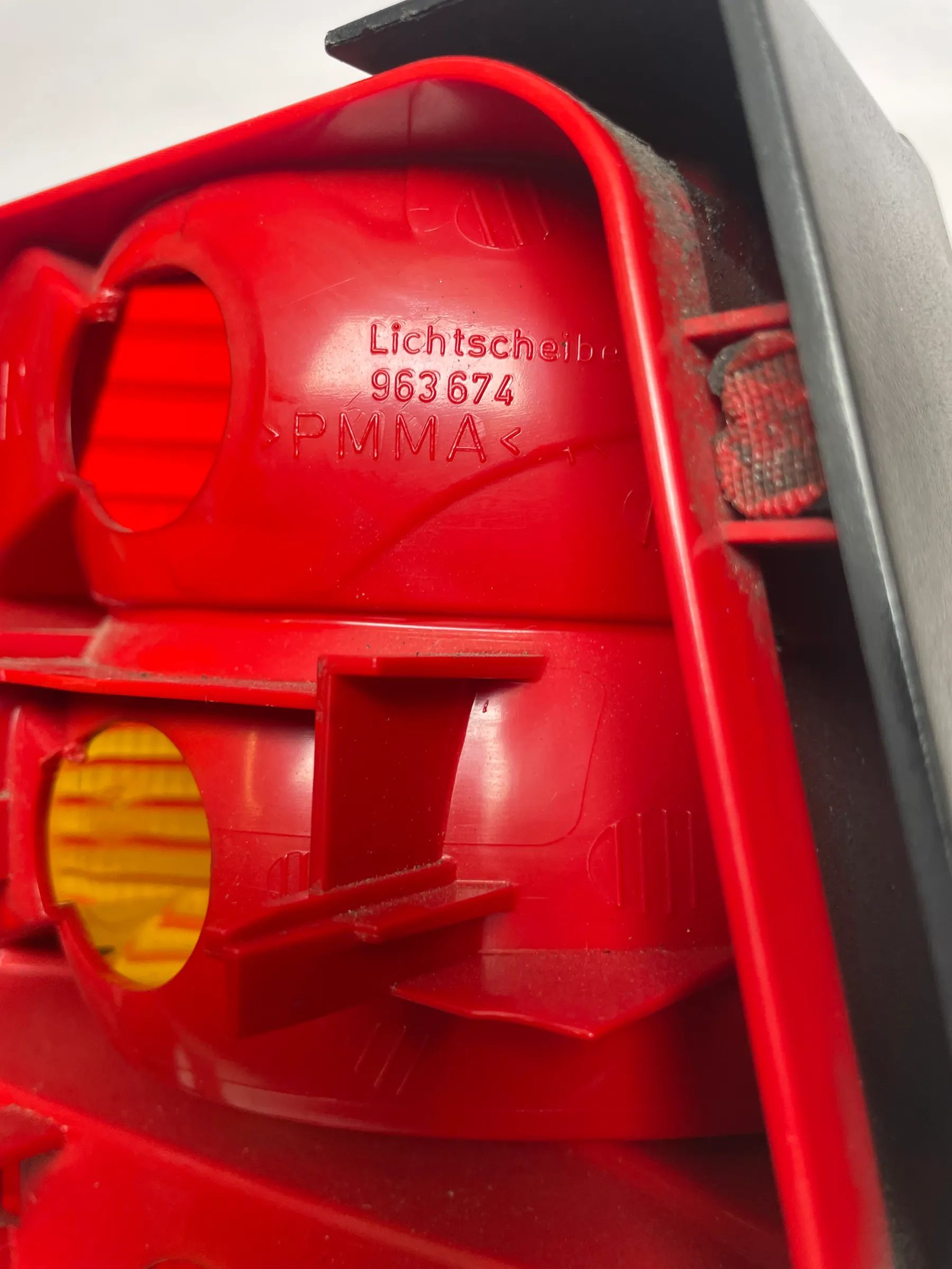 Original VW Bora 1J2 Tail Light Right Rear 963674 963686