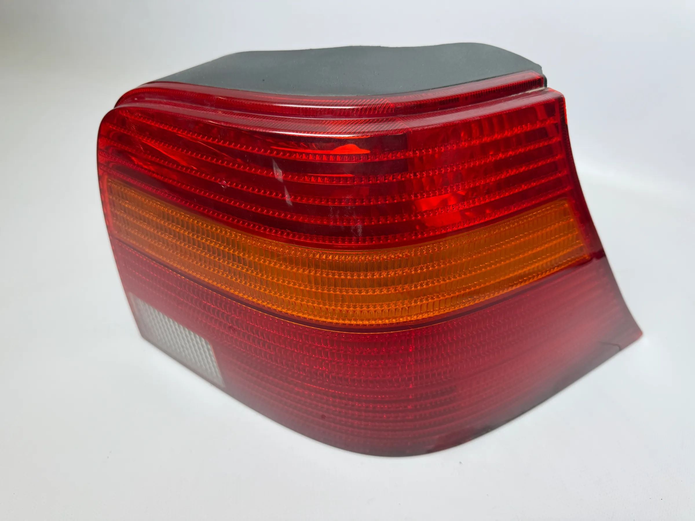 Original VW Golf IV 4 (1J1) Tail Light Right Magneti M. 1J6945096AA