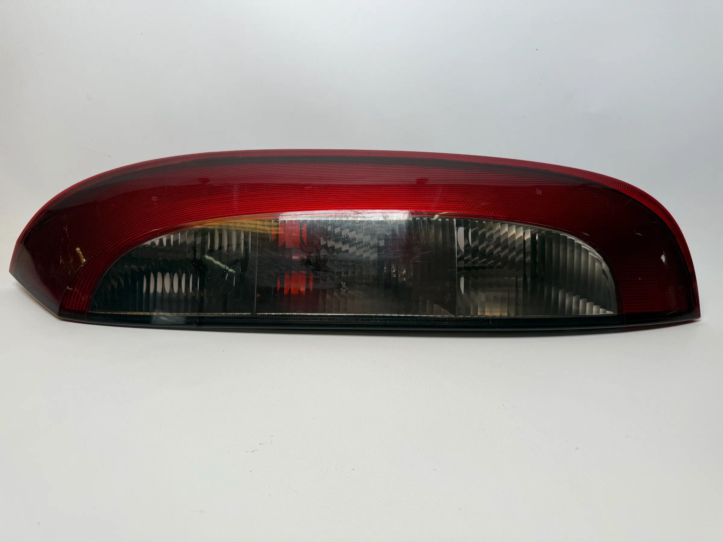 Original Opel Corsa C X01 rear light, right Valeo 09114337 89302181 