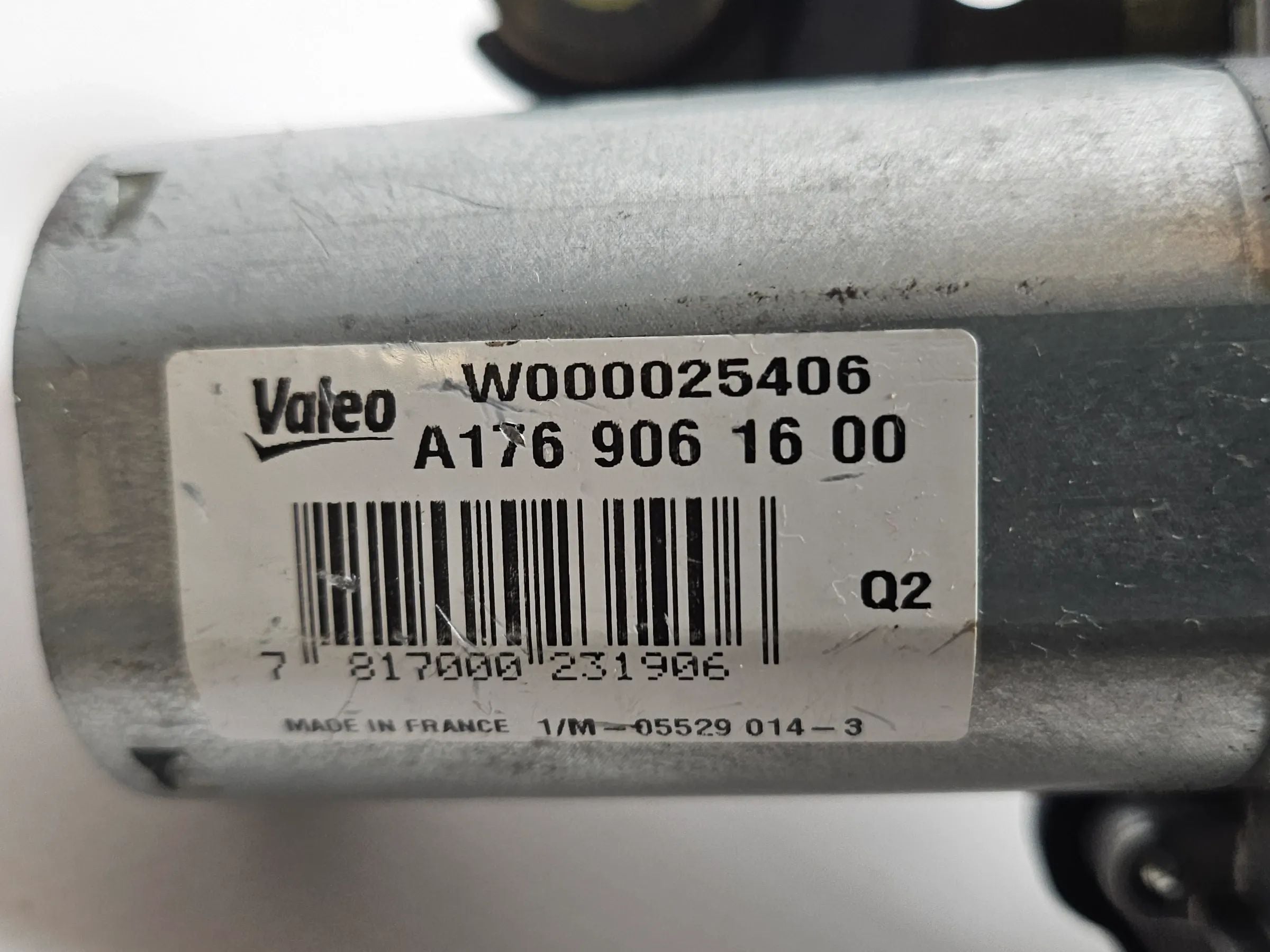 Mercedes A-Klasse W176 Wischermotor Heckscheibenwischer  hinten  A1769061600