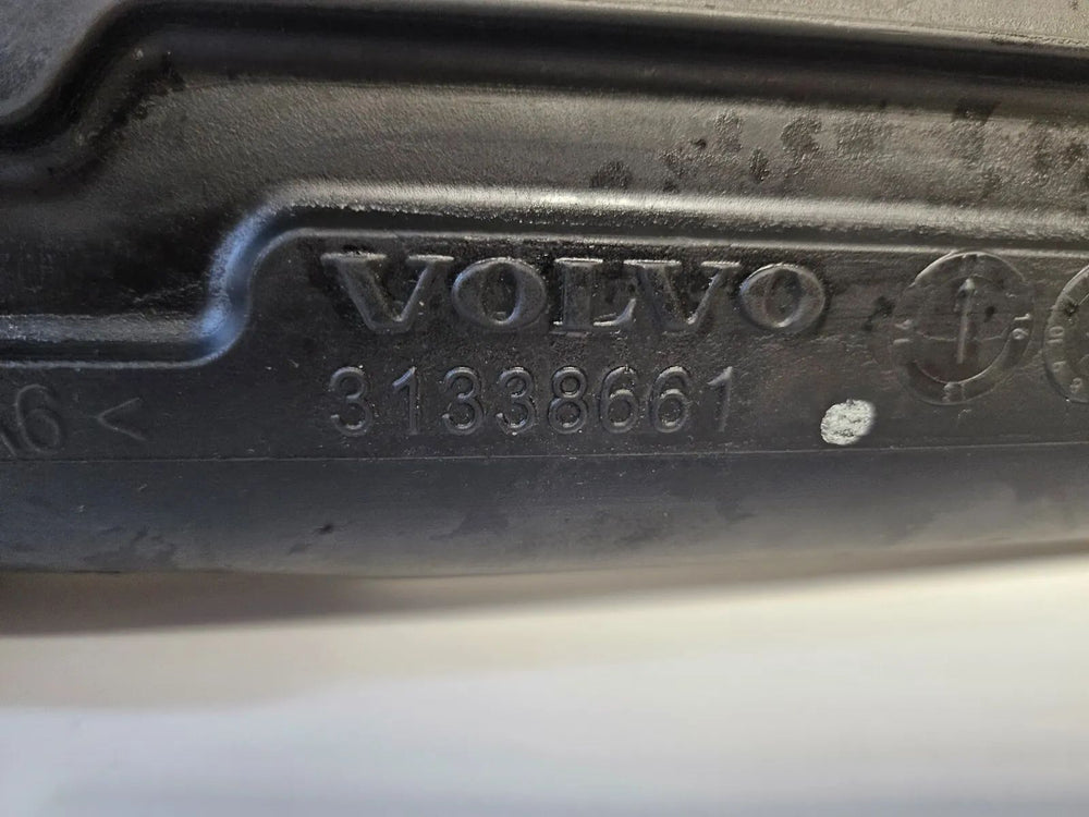 31319341 Volvo V40 2015 Diesel 140kW Intercooler Hose / Line 31338661 SVJ11014 ...