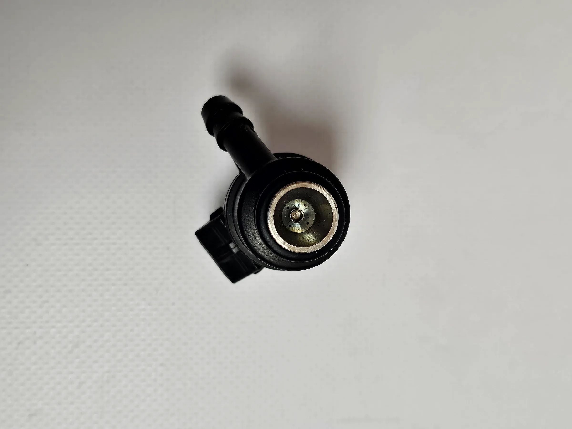 Oryginalny wtrysk paliwa BMW 3 E46 87kW Benzyna D3768FA 1247931