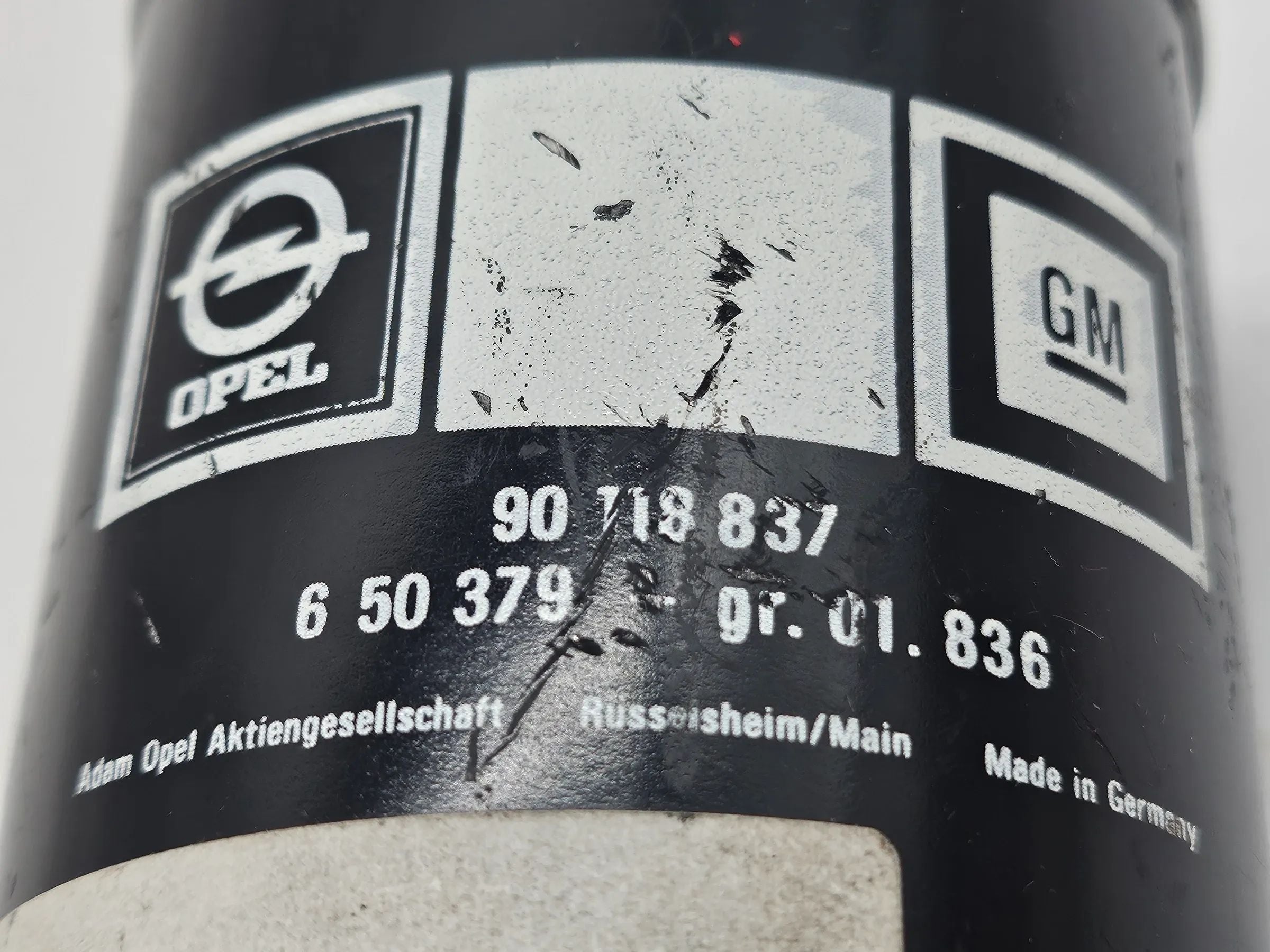 Original Opel Admiral A/B, Commodore A/B/C, Diplomat B Ölfilter NEU