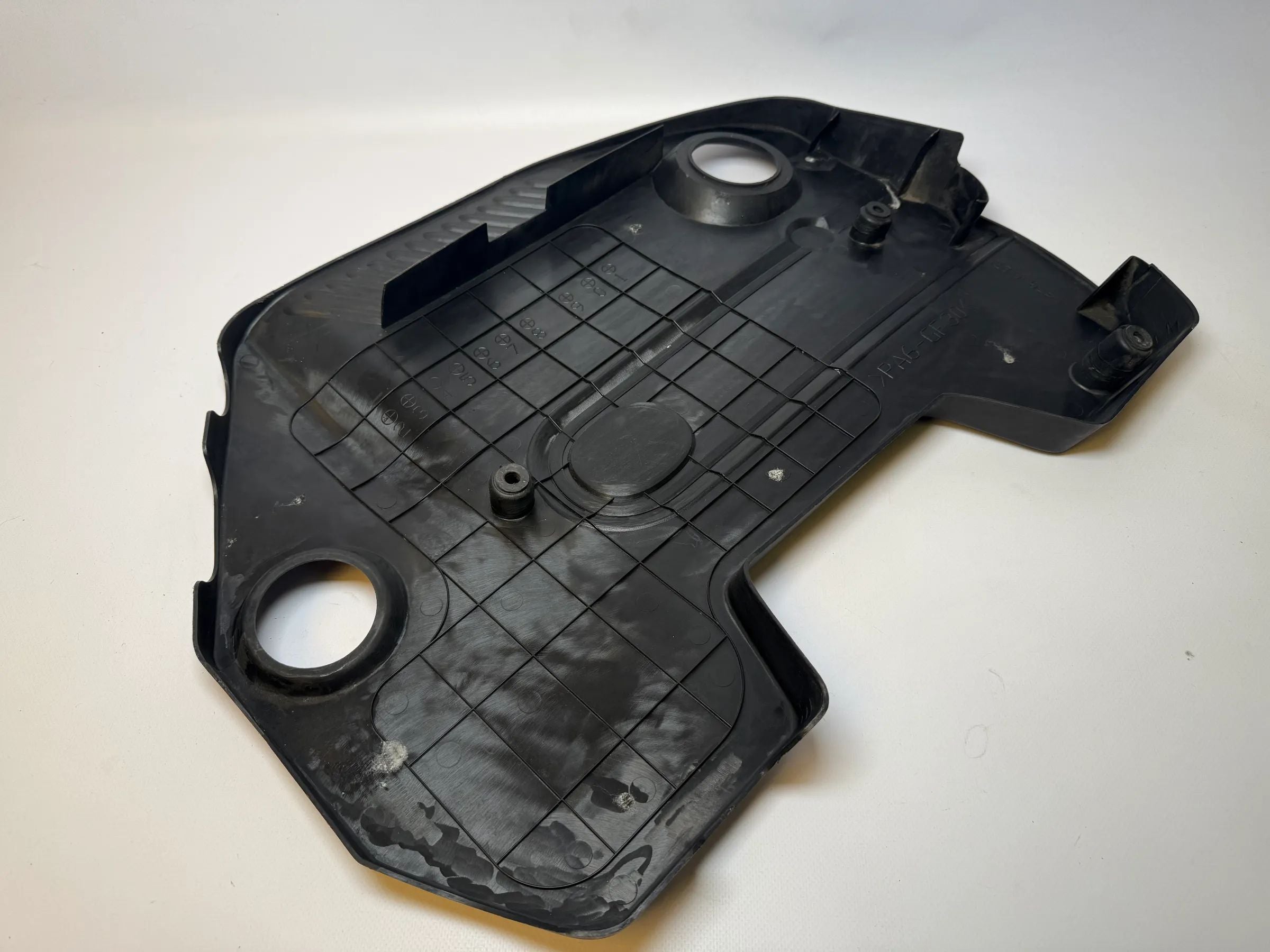 Oryginalna osłona silnika Mazda MPV 2.0 CD RF5G10231