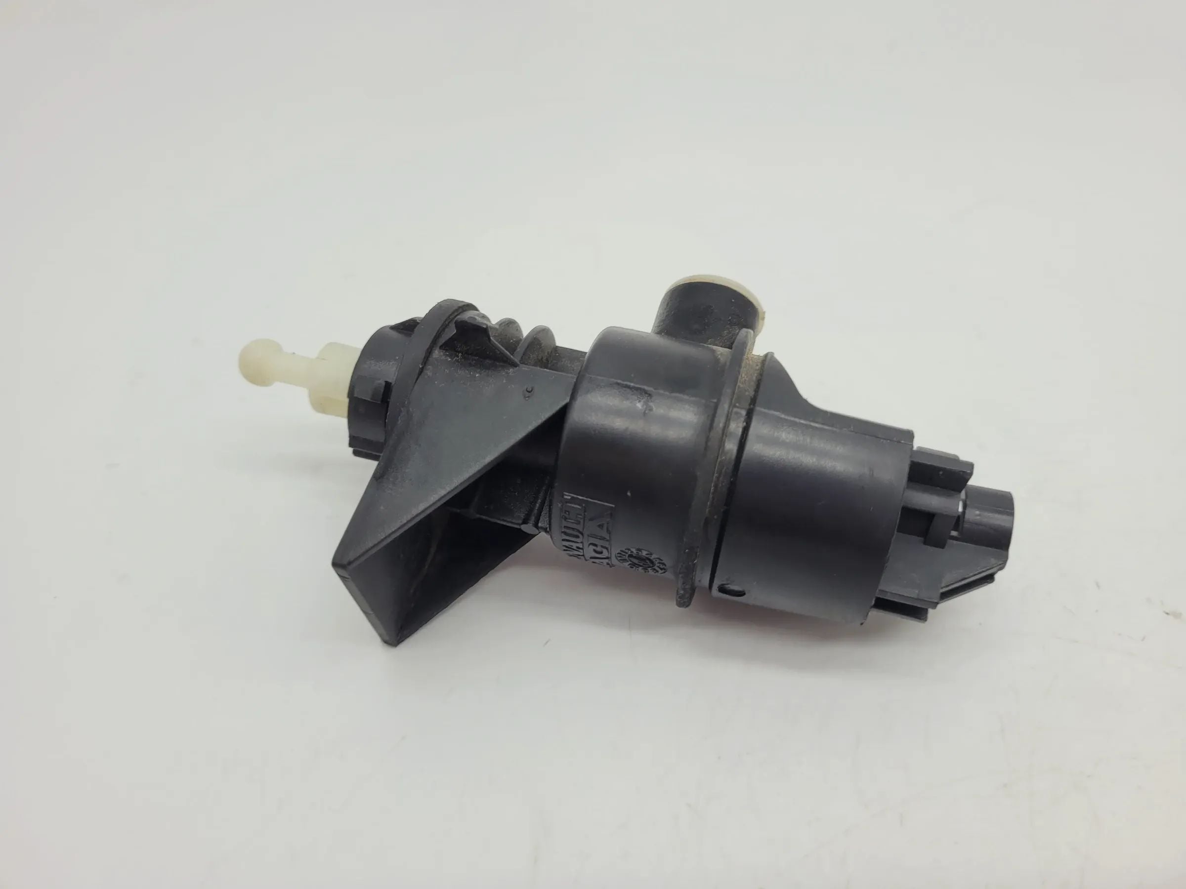 Dacia Logan LS/KS Scheinwerfer Stellmotor LWR L/R (8200211006) (Original)