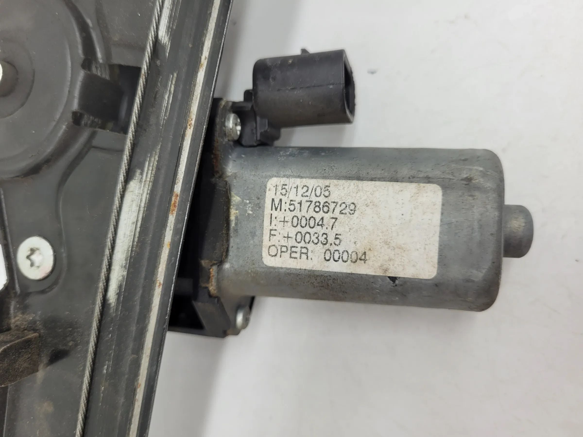 Fiat Punto Grande 199 Fensterhebermotor + Gestänge Links 51786729 Original