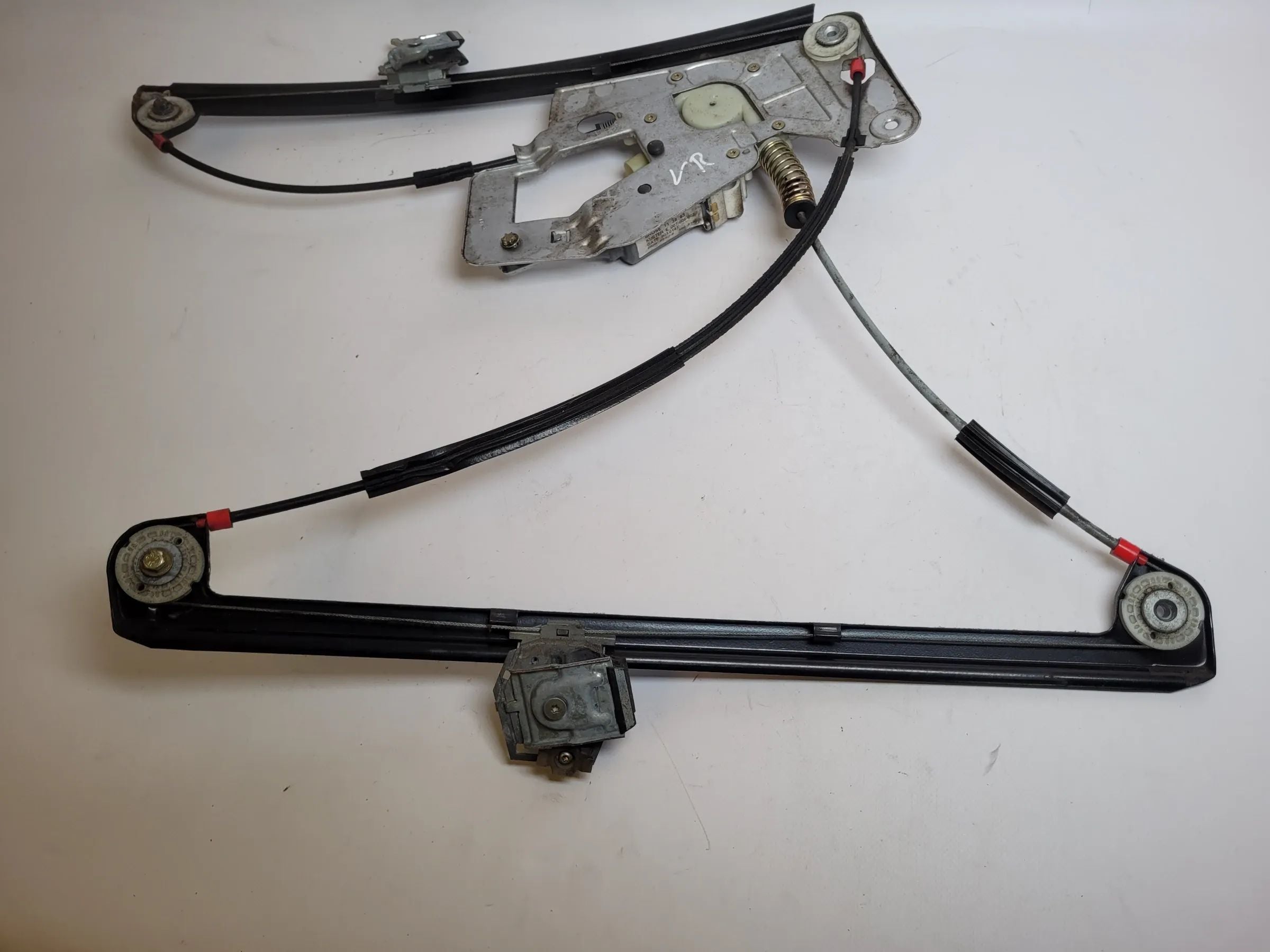 BMW 5er Touring Fensterhebermotor + Gestänge Vorne Rechts 67.62-8360512 Original