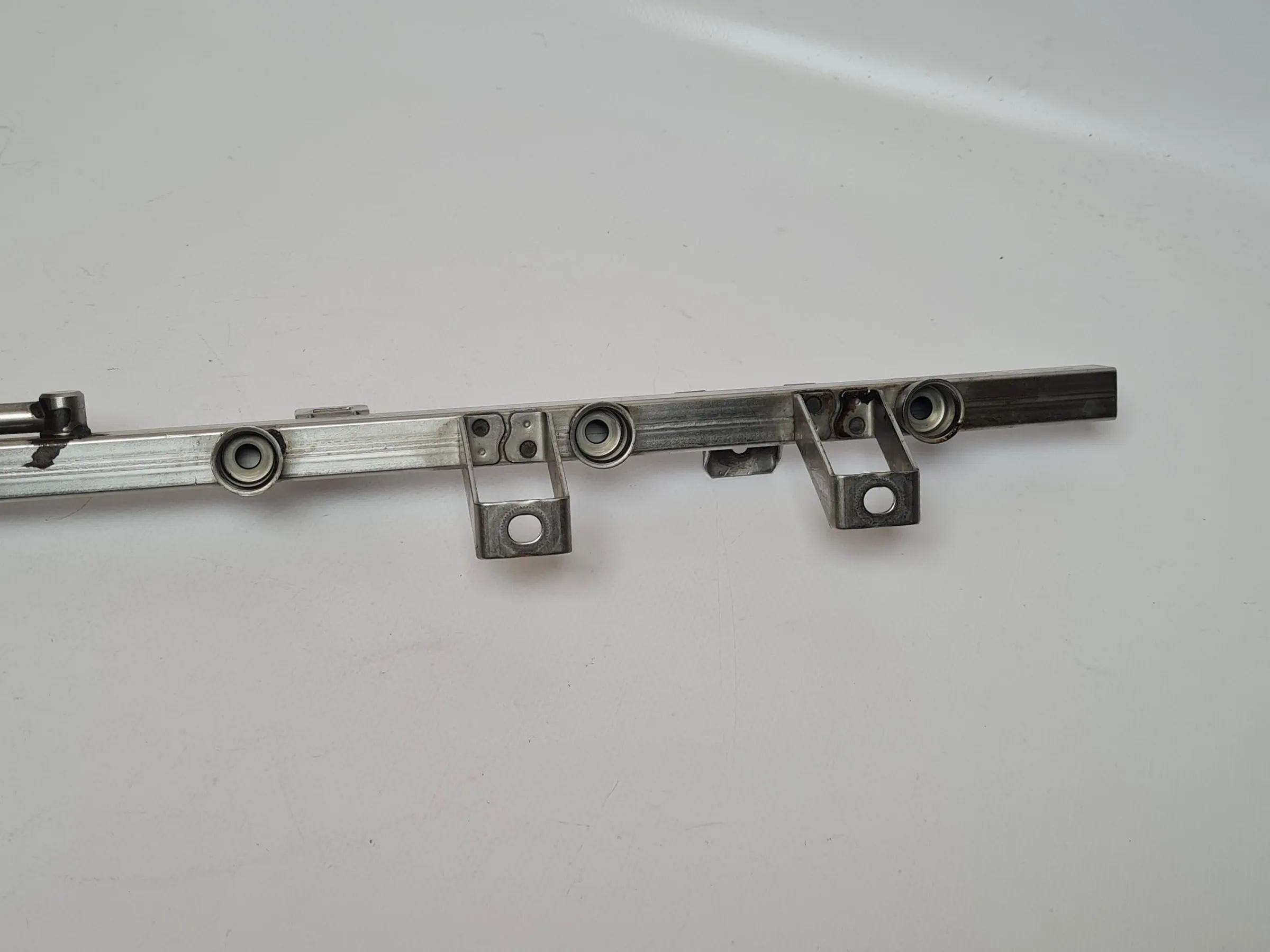 BMW X5 E53 3,0 i xDrive 306S3 M54 M54B30 Einspritzleiste 143982702 Original