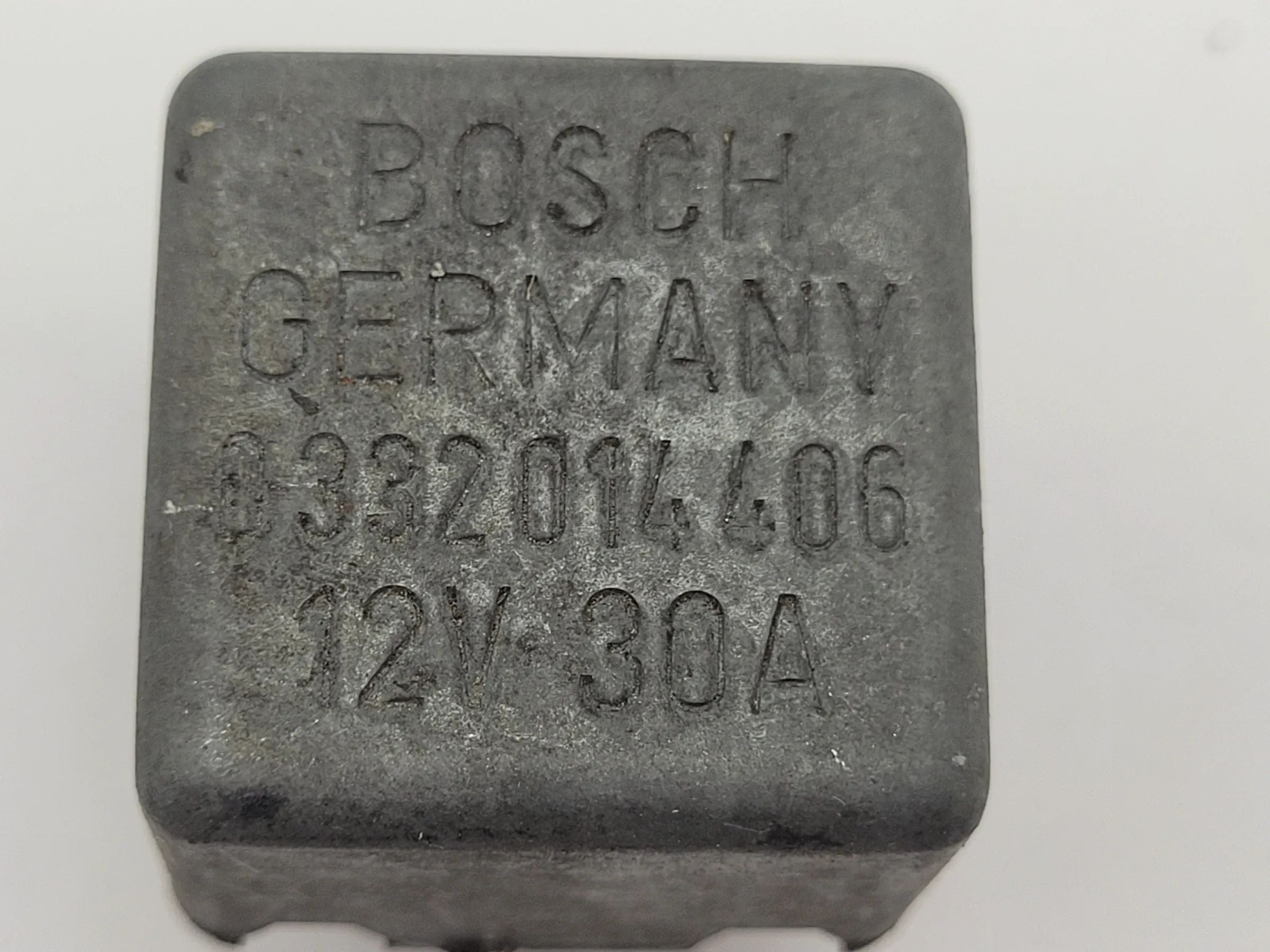 Original BMW Porsche MB VW Ford Bosch Relay Relais Kraftstoffpumpe, 0332014406