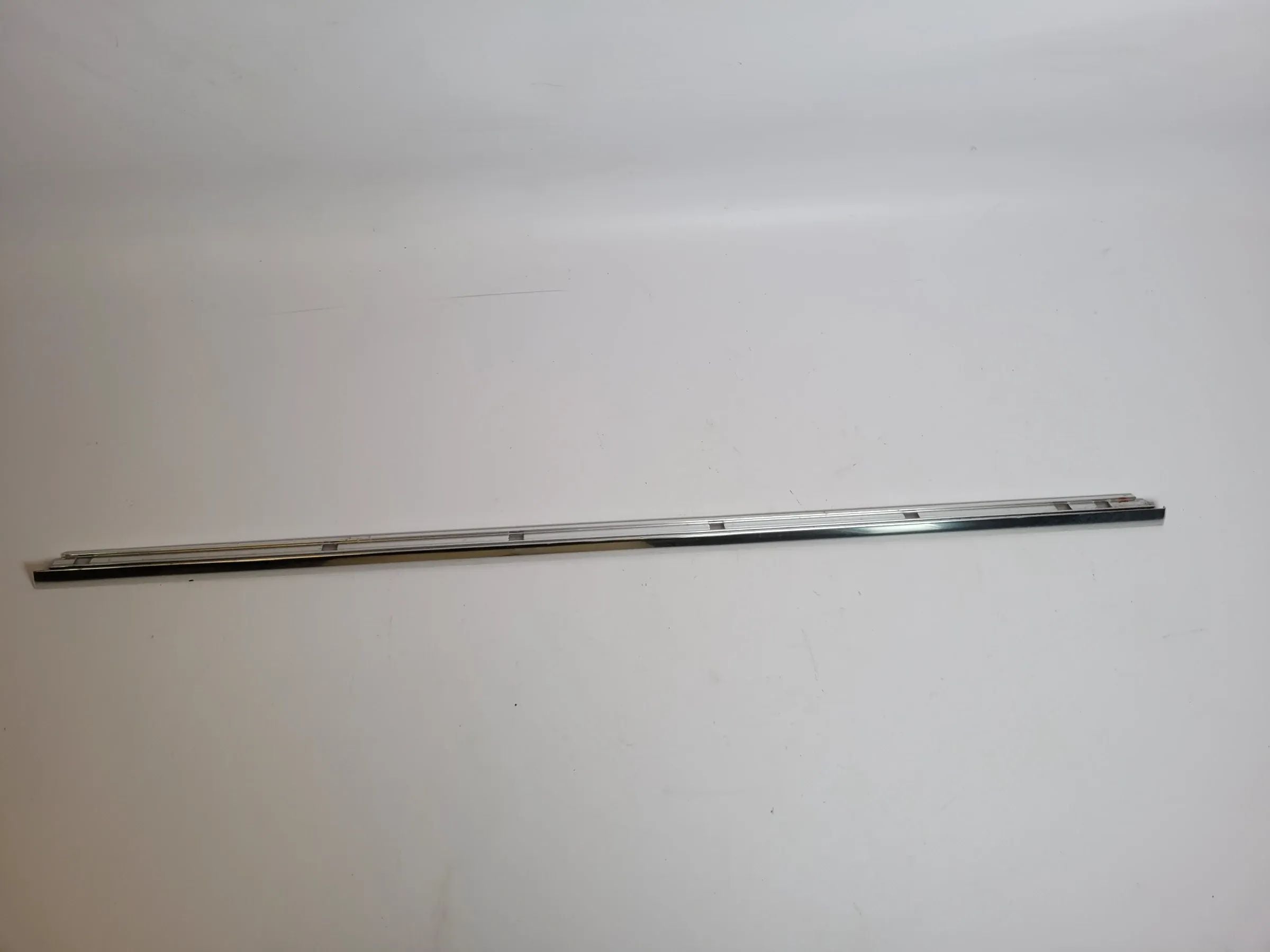 Original BMW 5er Touring E39 Tür Chrom Leiste Hinten Rechts Oben