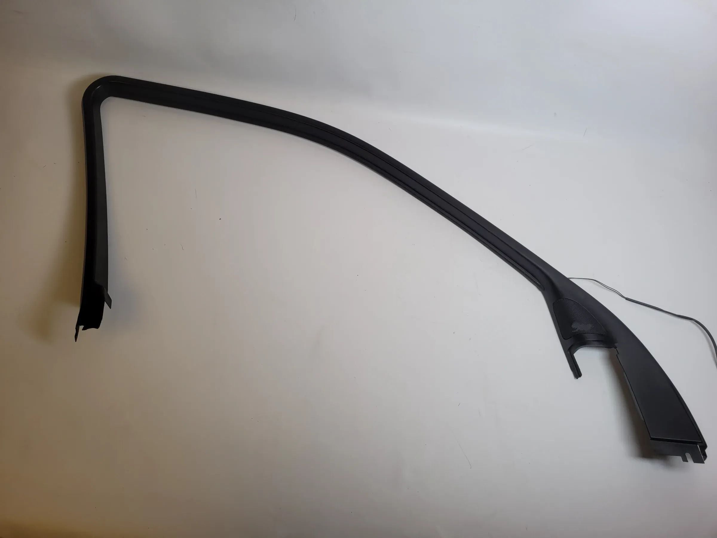 BMW 5er Touring E39 Blende Fensterrahmen Tür Links Vorne 8183731A Original