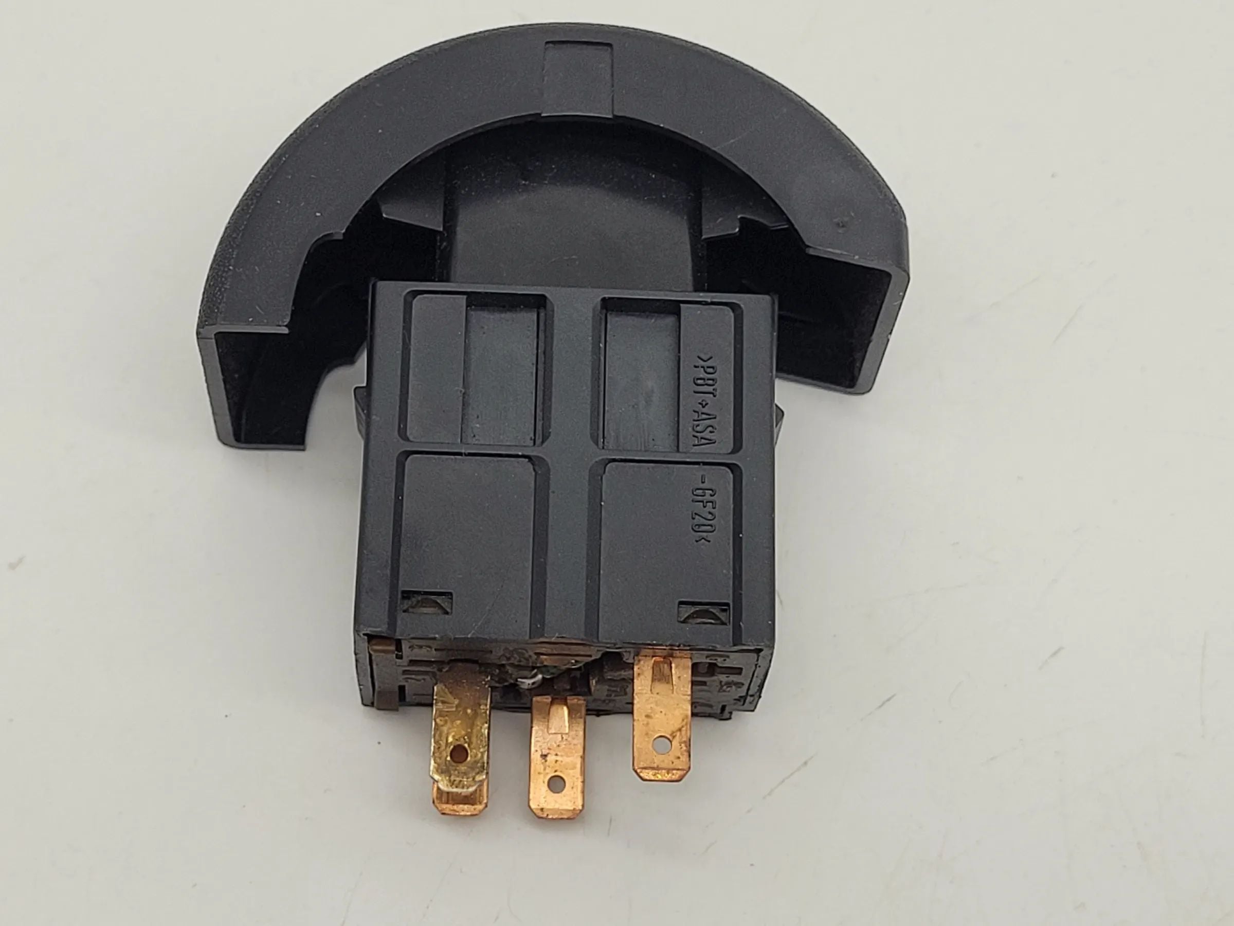Opel Astra G T98 Warnblinkschalter 09131728 (Original)