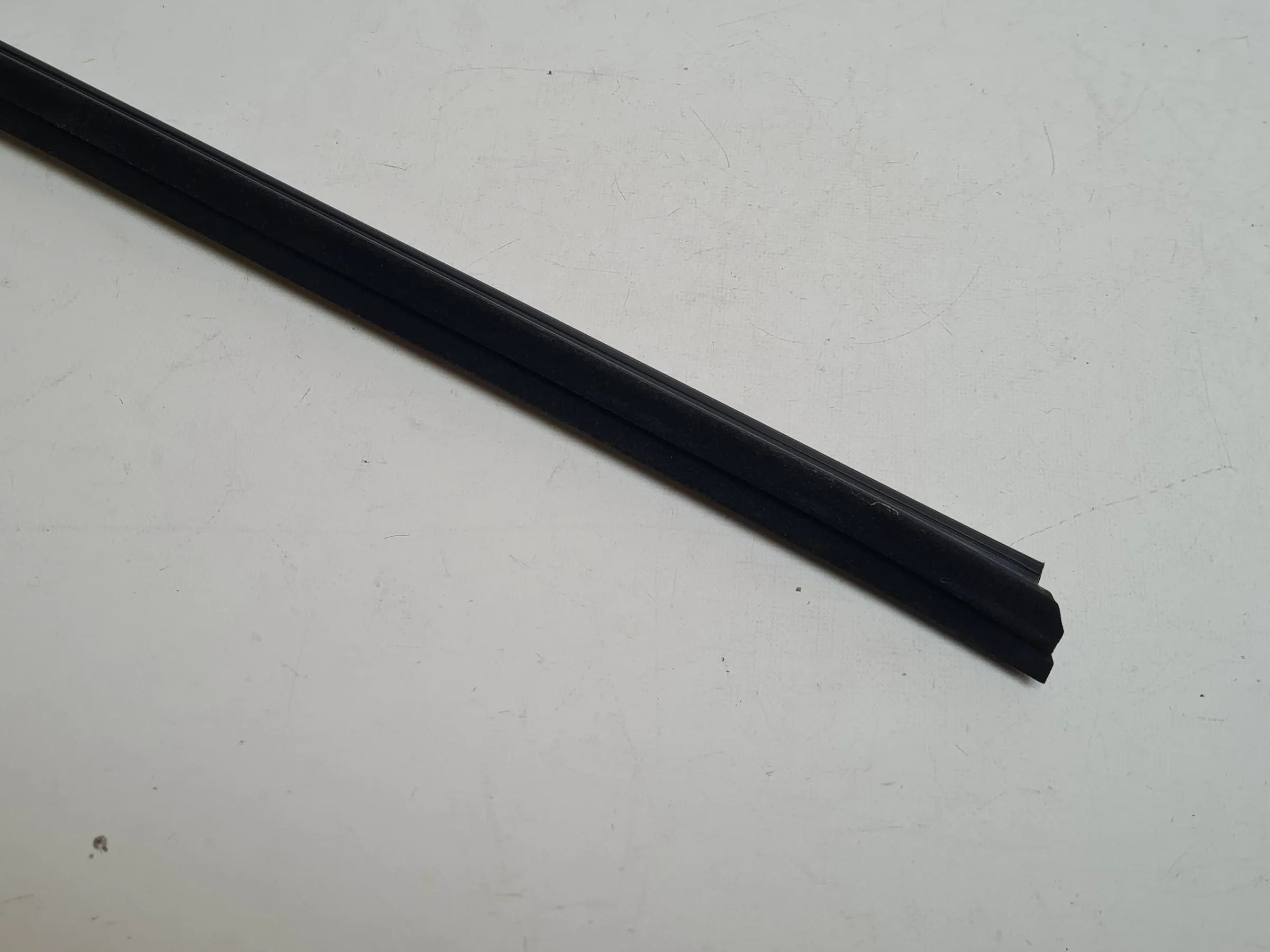 Original Seat Ibiza IV (6J5/6P1) Fensterschachtabdichtung L/R Vorne 6J4839471