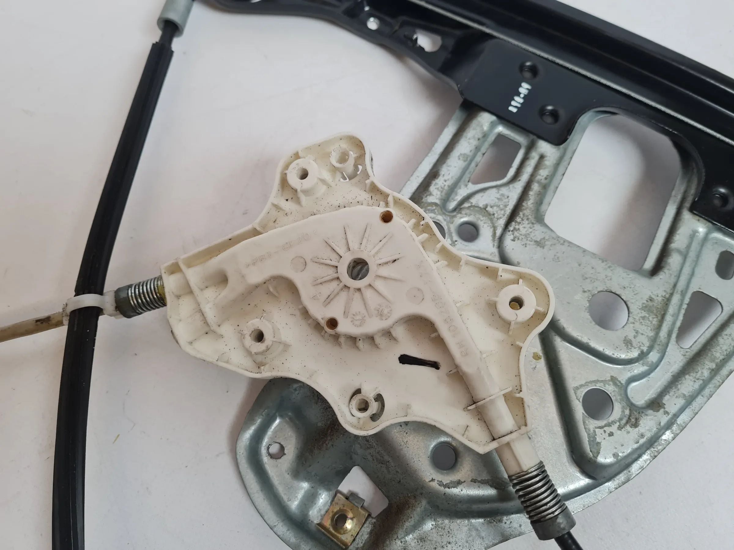 Original Mercedes C-Klasse (CL203) Fensterheber Elek. Rechts Vorne A2037200646