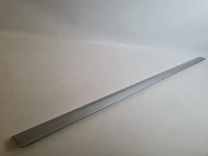 Original Mercedes C-Klasse (CL203) Dekor-/Zierleiste Rechts Silber A2036903082