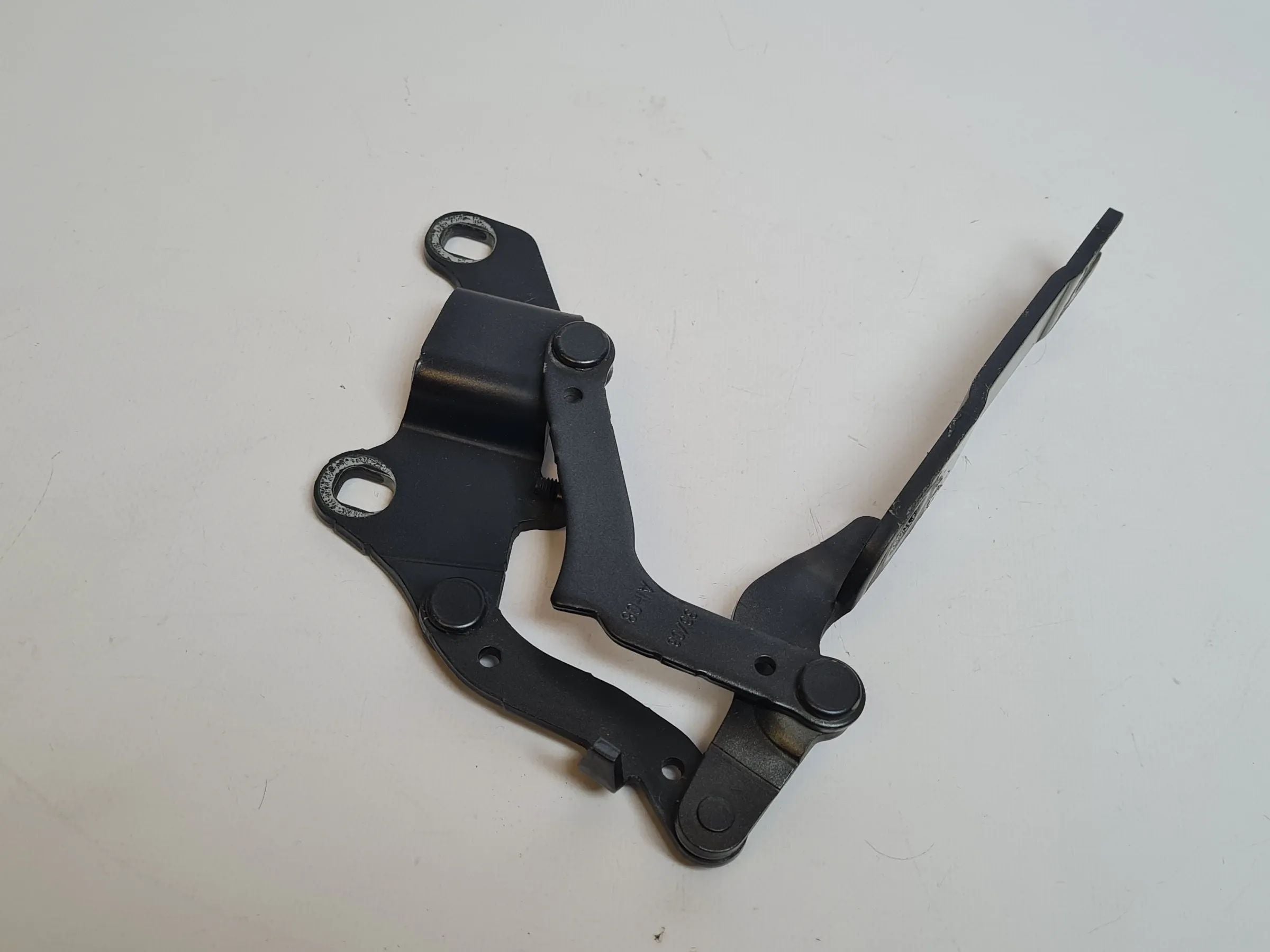 BMW 3er E90 etc. Motorhaubenscharnier Scharnier 7115264 (Original)
