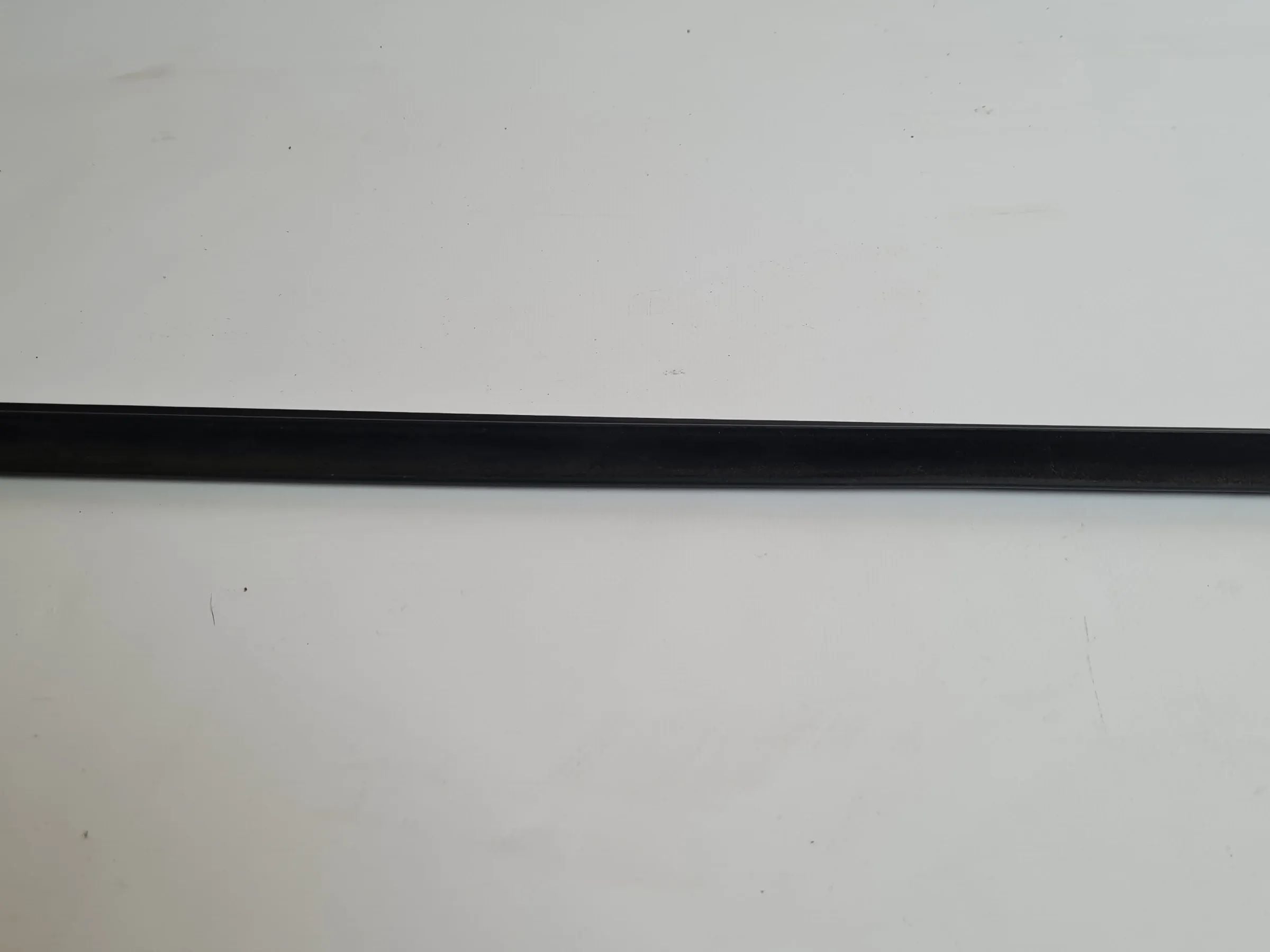 Mini One (R50/R53) Türleiste Zierleiste Links (an 7039865) (Original)