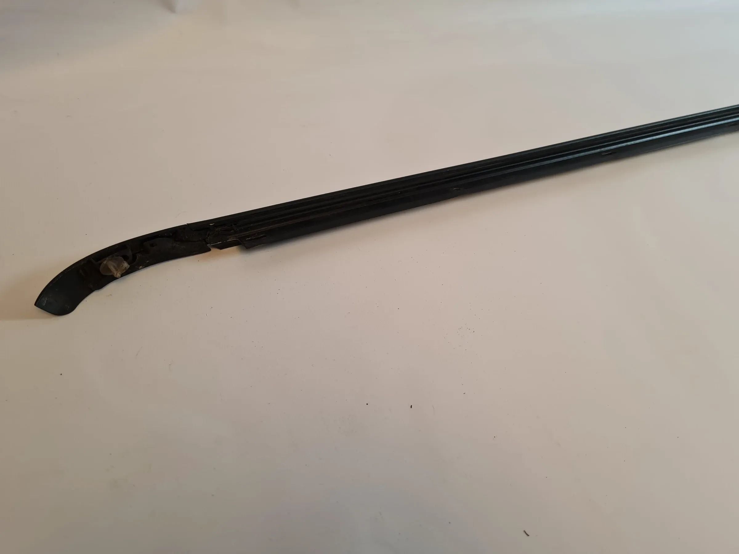 Mini One (R50/R53) Dach Leiste Dichtung Links Oben 51.13-7112079 (Original)