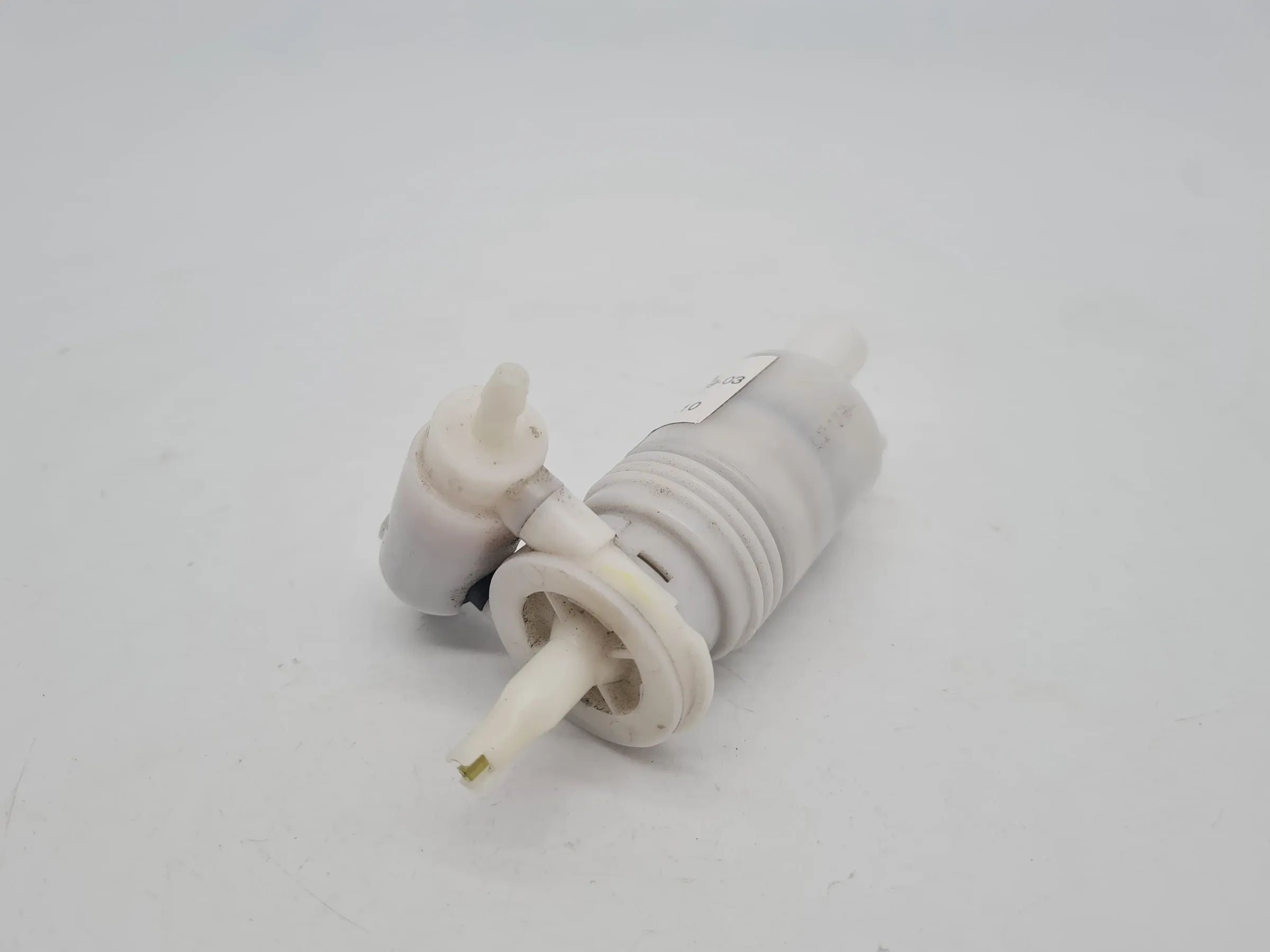 Original Mini One (R50/R53) Wischwasserpumpe 8377429-03