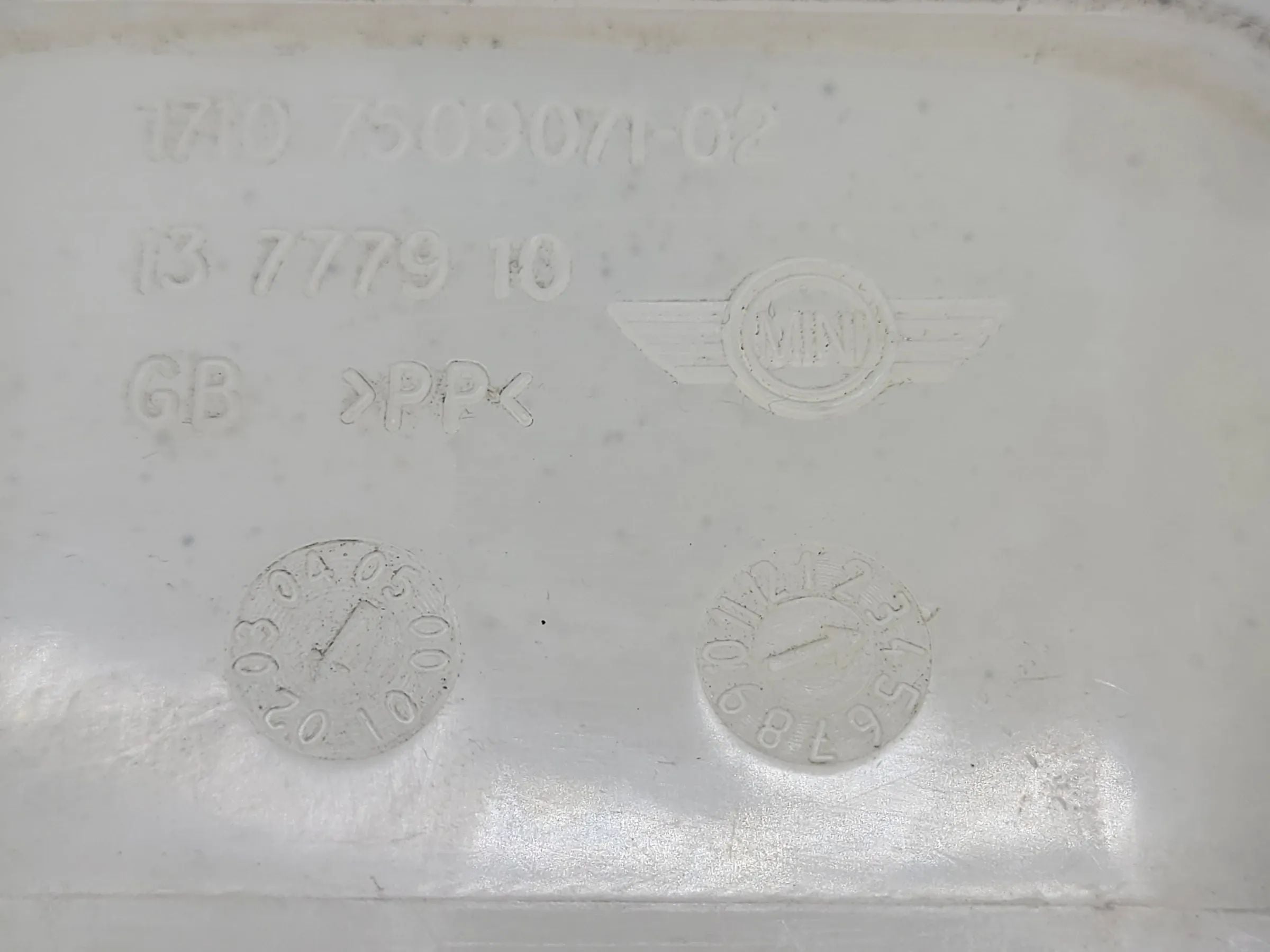 Original Mini One (R50/R53) Ausgleichsbehälter Kühlwasser 17.10-7509071