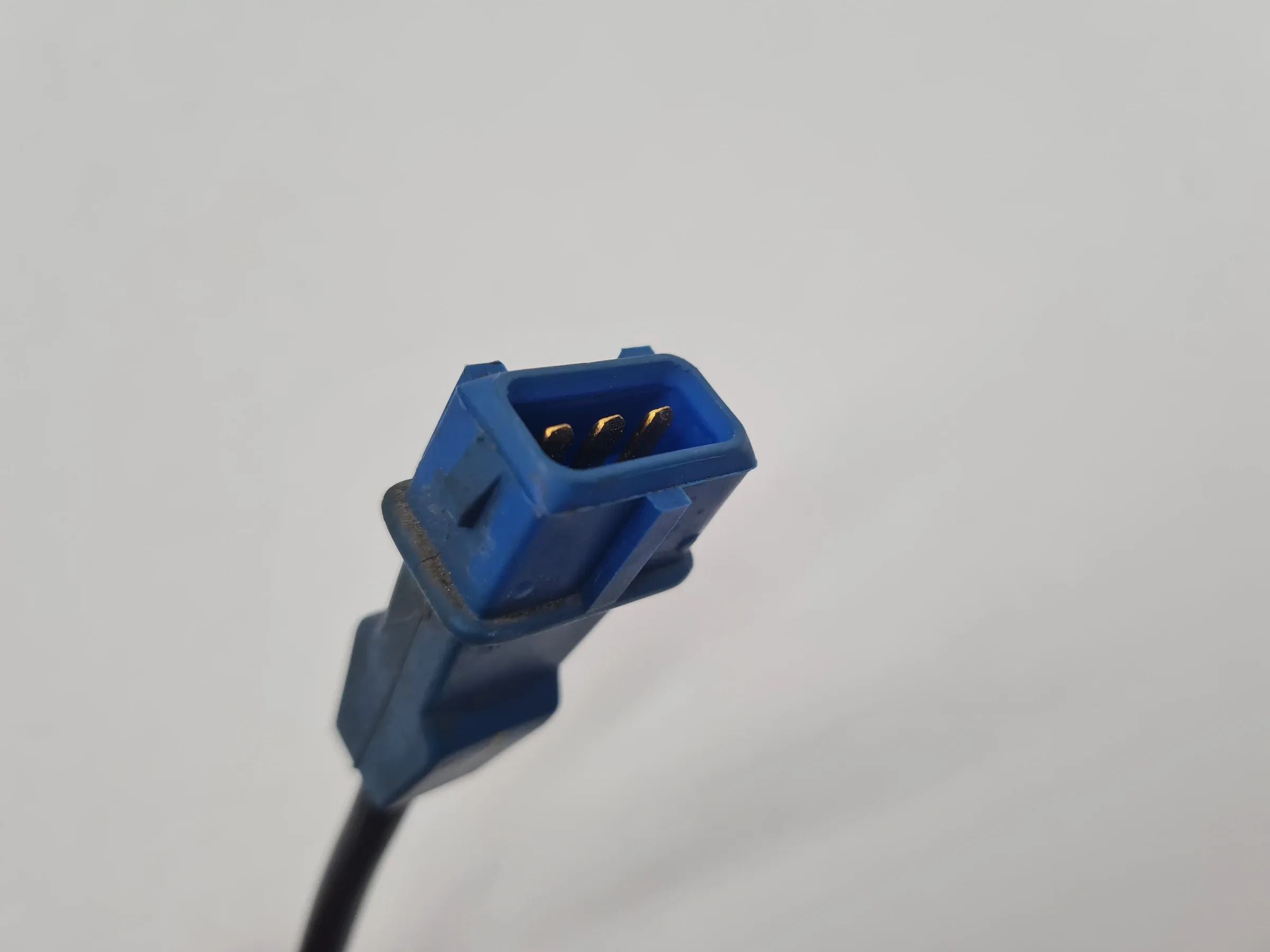 Original Audi A6 (4B2/4B4) Klopfsensor 054905377G
