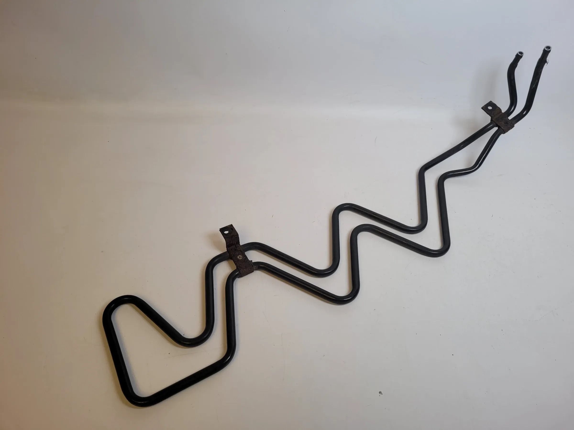 Original Audi A6 (4B2/4B4) 2.4 V6 Ölkühler Kühlleitung Servoölkühler 4B0422885K