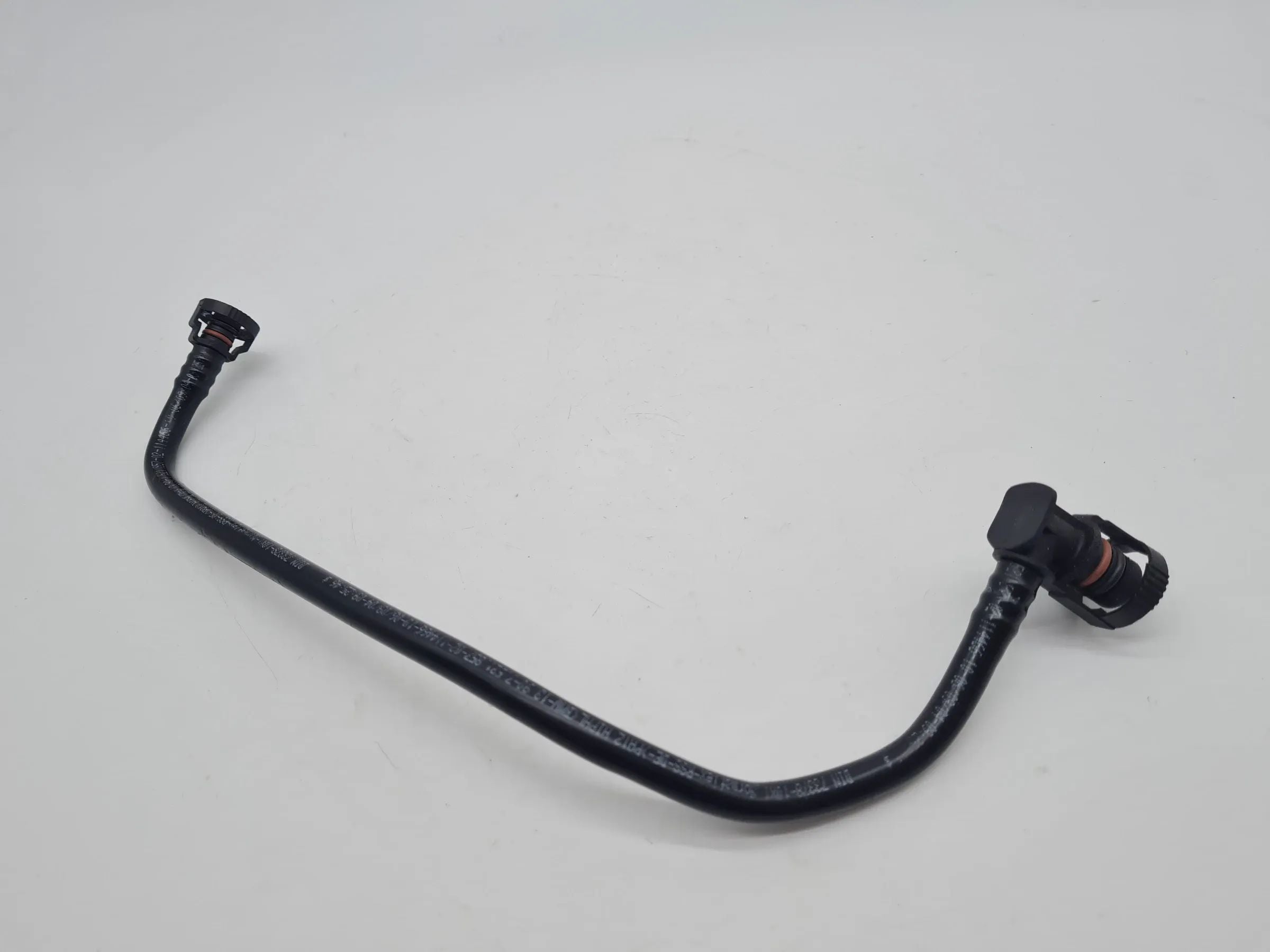 Original BMW 5er (E60/E61/M54) Entlüftungsleitung Tank 13.90-7521857-02