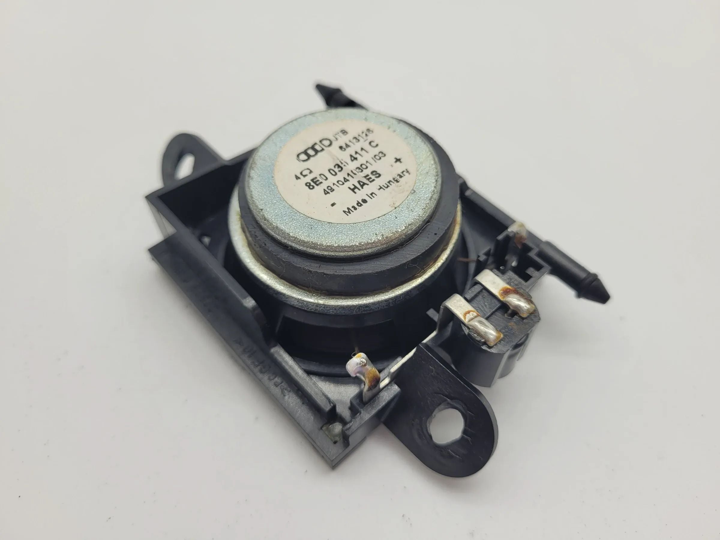 Original Audi A4 (8E/B6/B7) Lautsprecher Armaturenbrett 8E0035411C