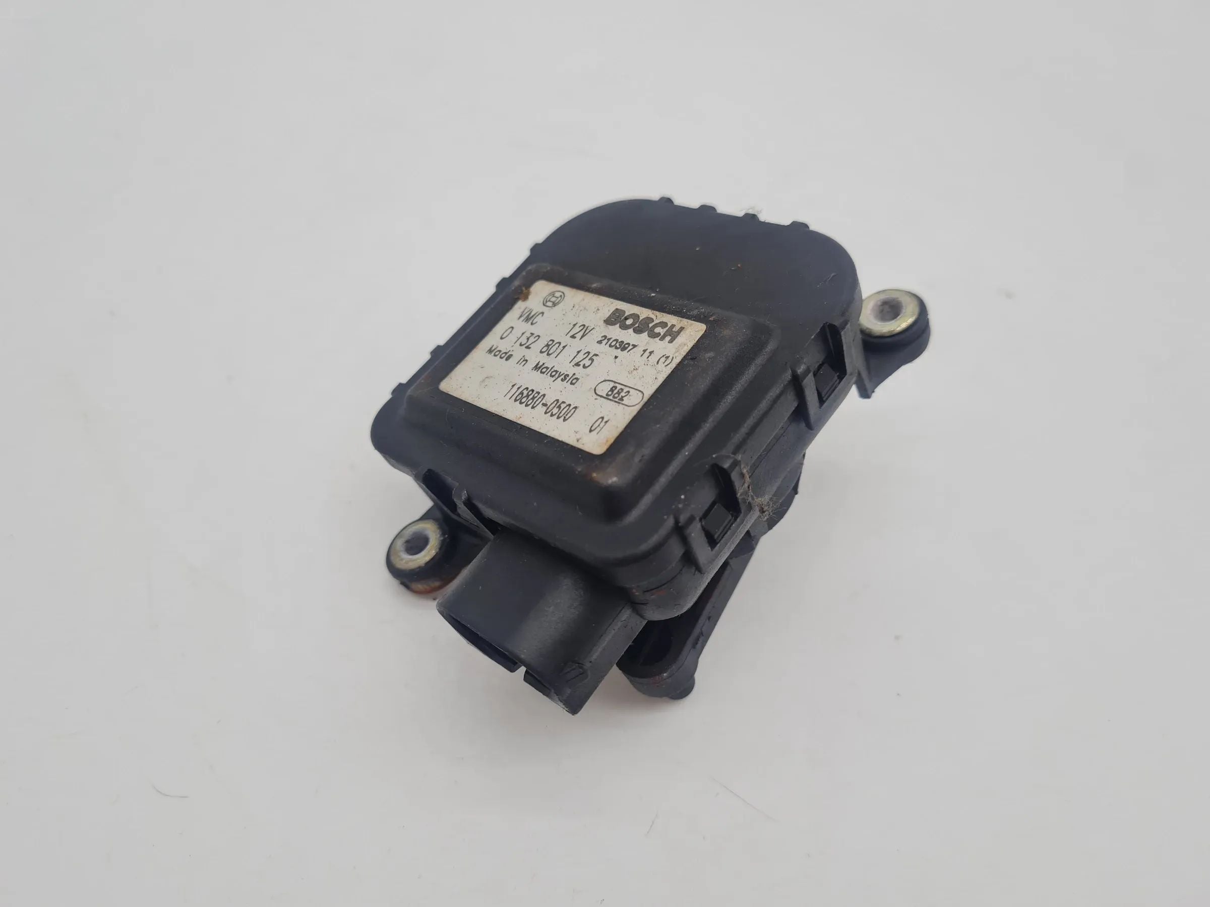 Original Audi A6 (4B2/4B4) Stellmotor Temperaturregelklappe 0132801125