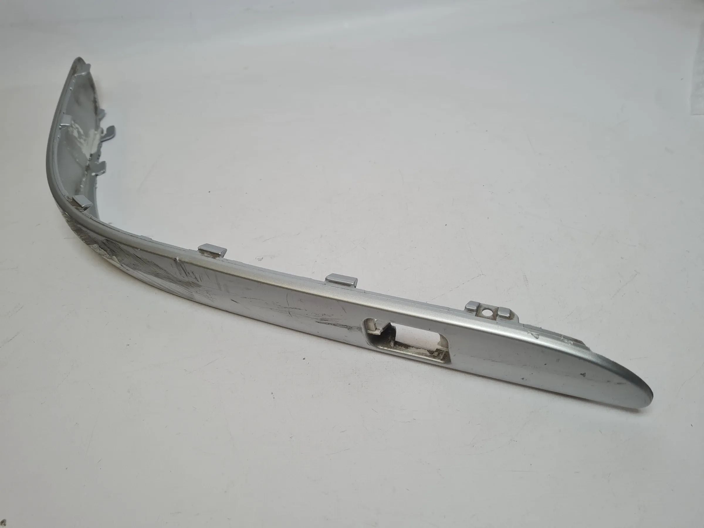 Original Mercedes-Benz C-Klasse (W203) Zierleiste Stoßstange Rechts, A2038854421