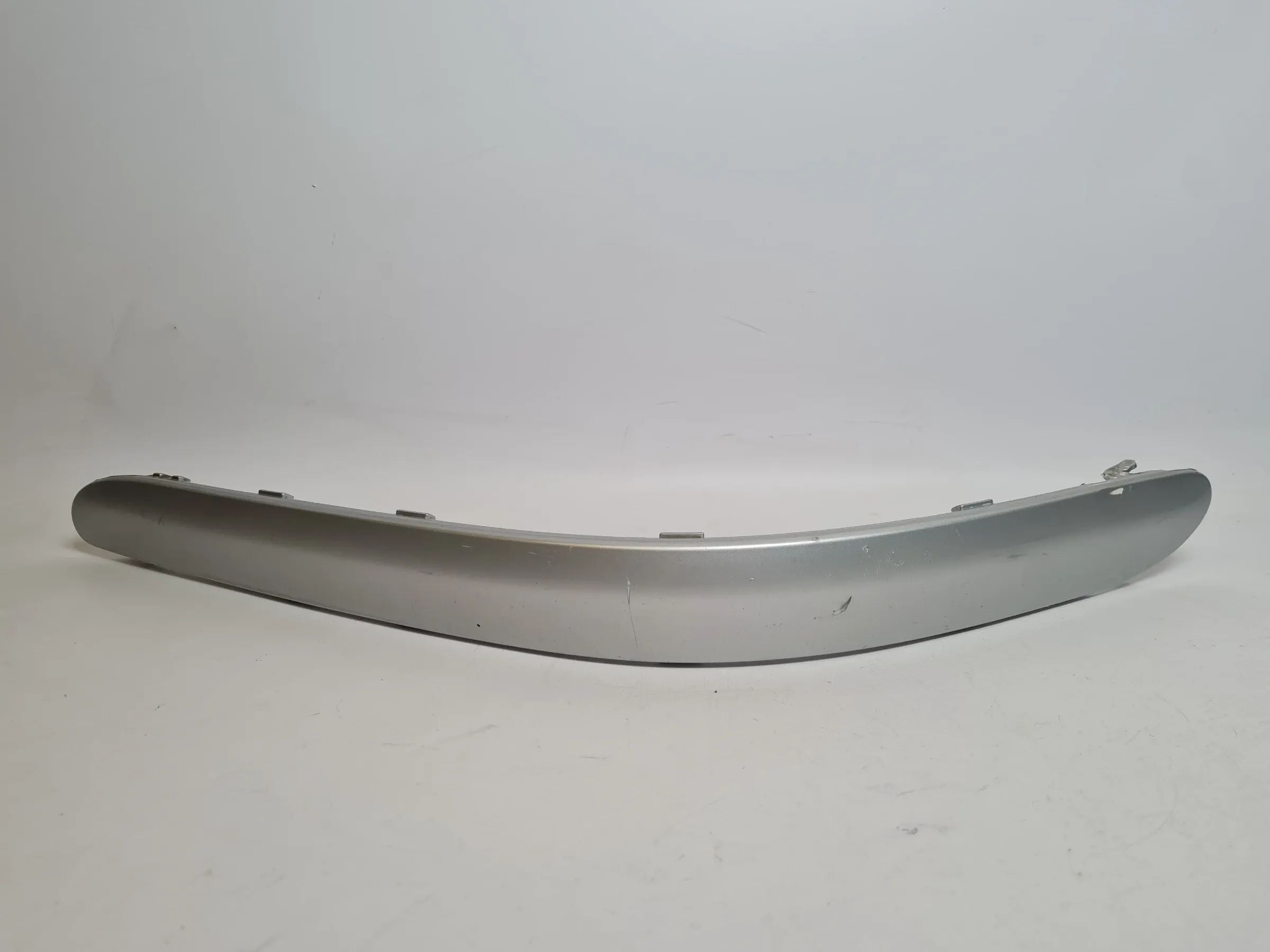 Original Mercedes-Benz C-Klasse (W203) Zierleiste Stoßstange Links, A2038854321