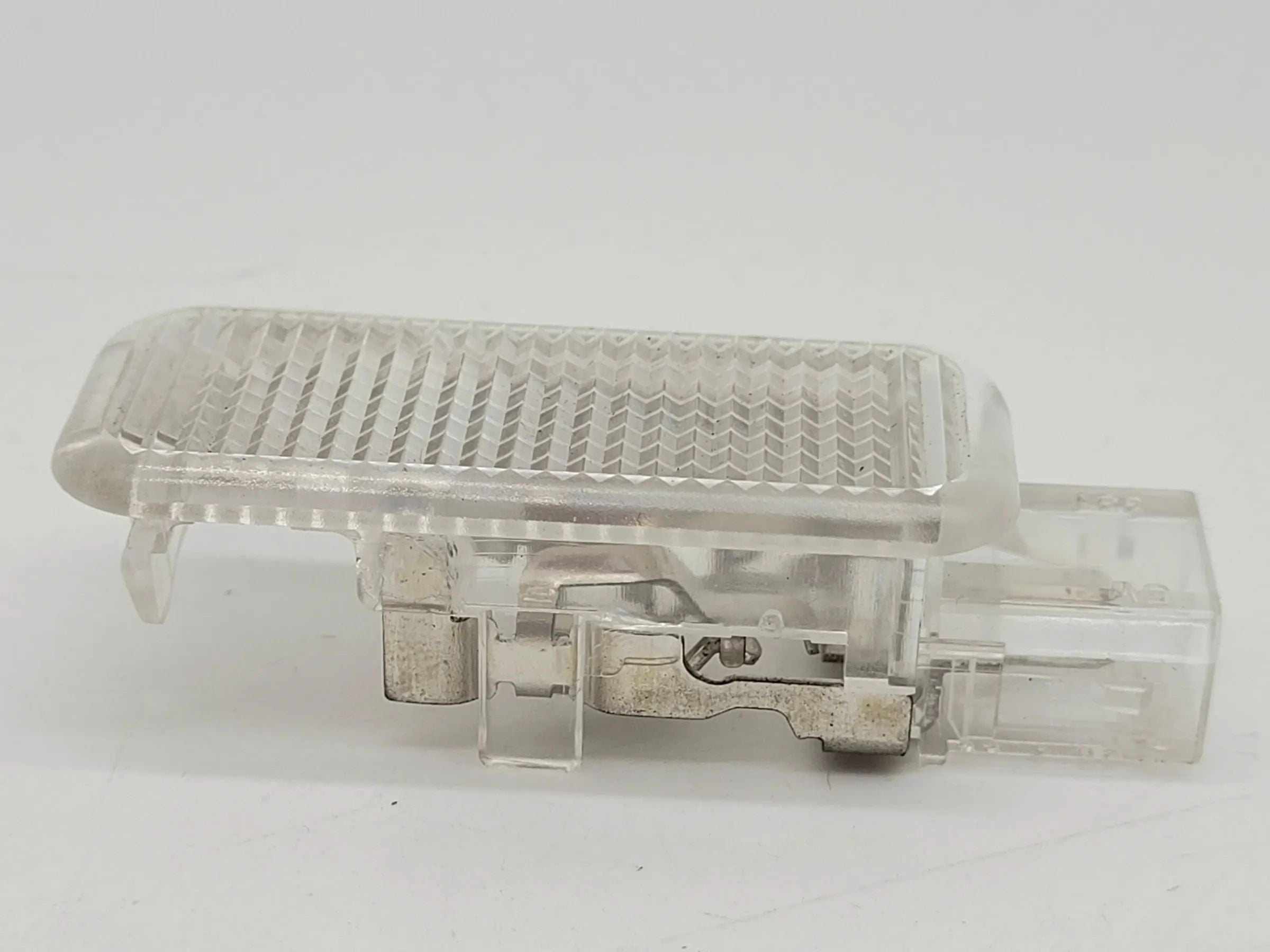 Original Audi A4 (8E/B6/B7) Türleuchte Türlicht Leuchte Weiß L/R 4B0947415