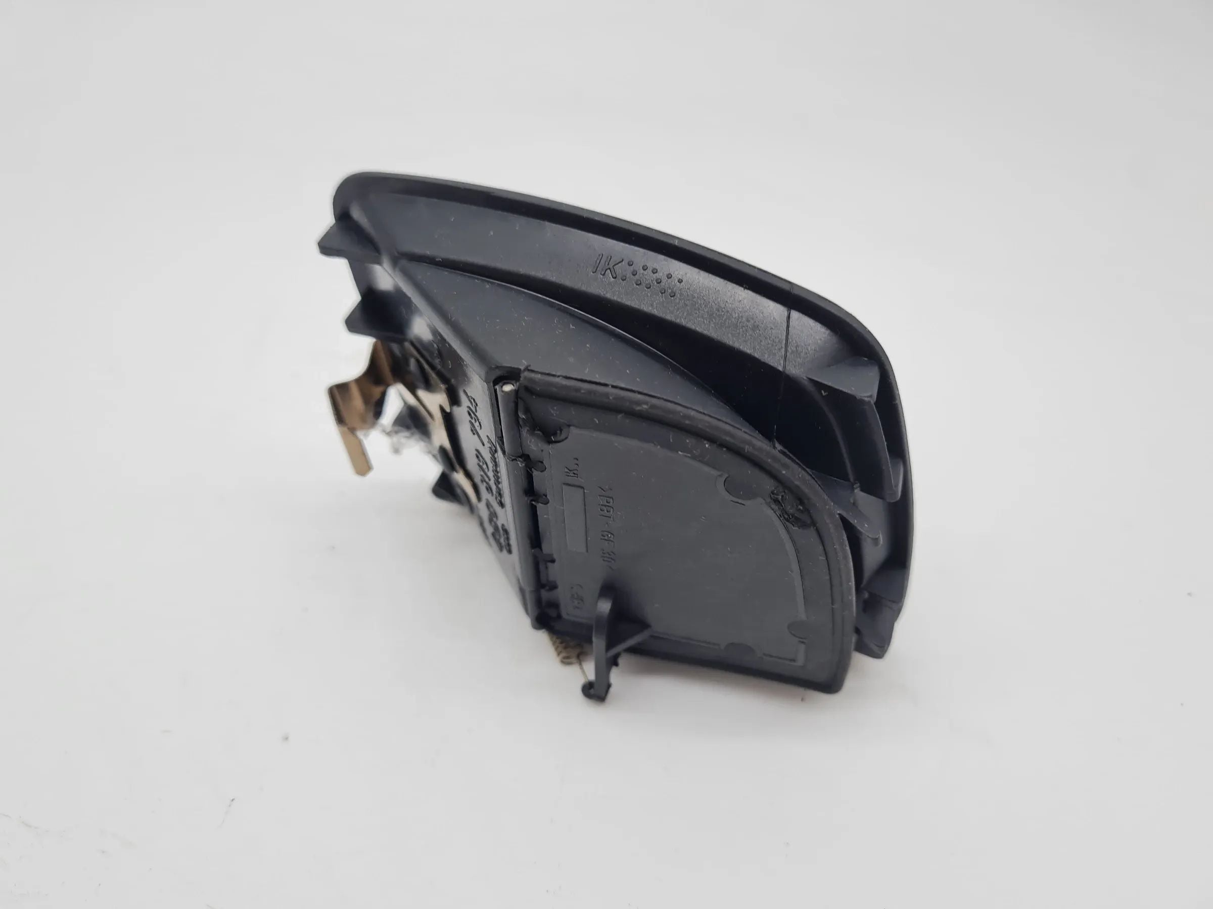 Original Audi A6 (4B2/4B4) Luftgitter Luftdüse Vorne Rechts 4B0819794
