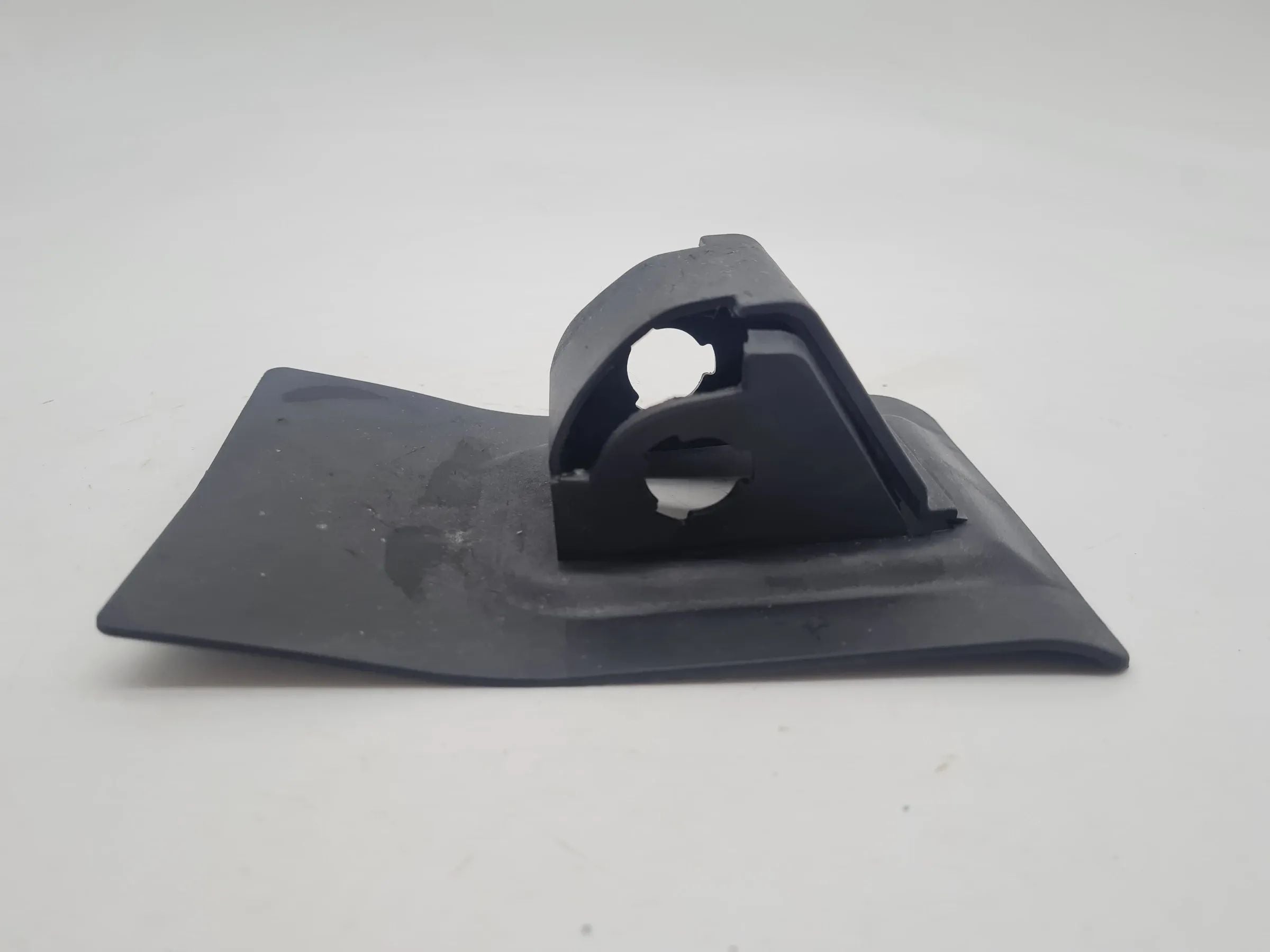 Original Mini One (R50/R53) Abdeckung Doppelgurtschloss Hinten 5321261A