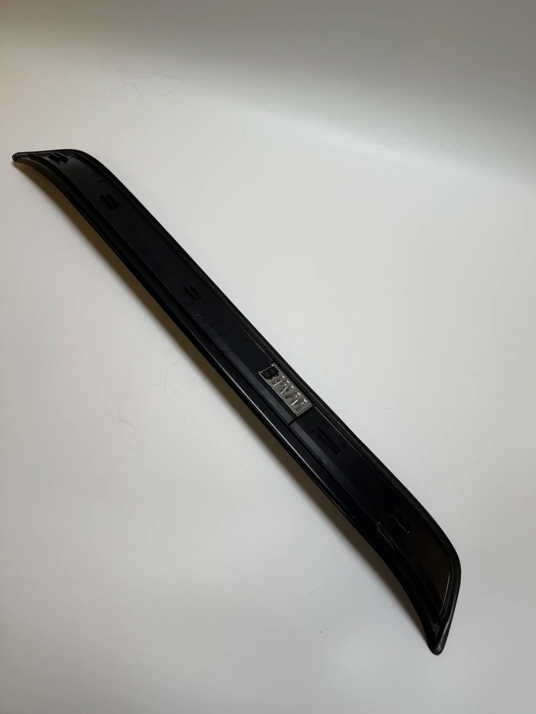 BMW 3 E90 318d Modanatura Battitacco Copertura Anteriore Destra 514773060280
