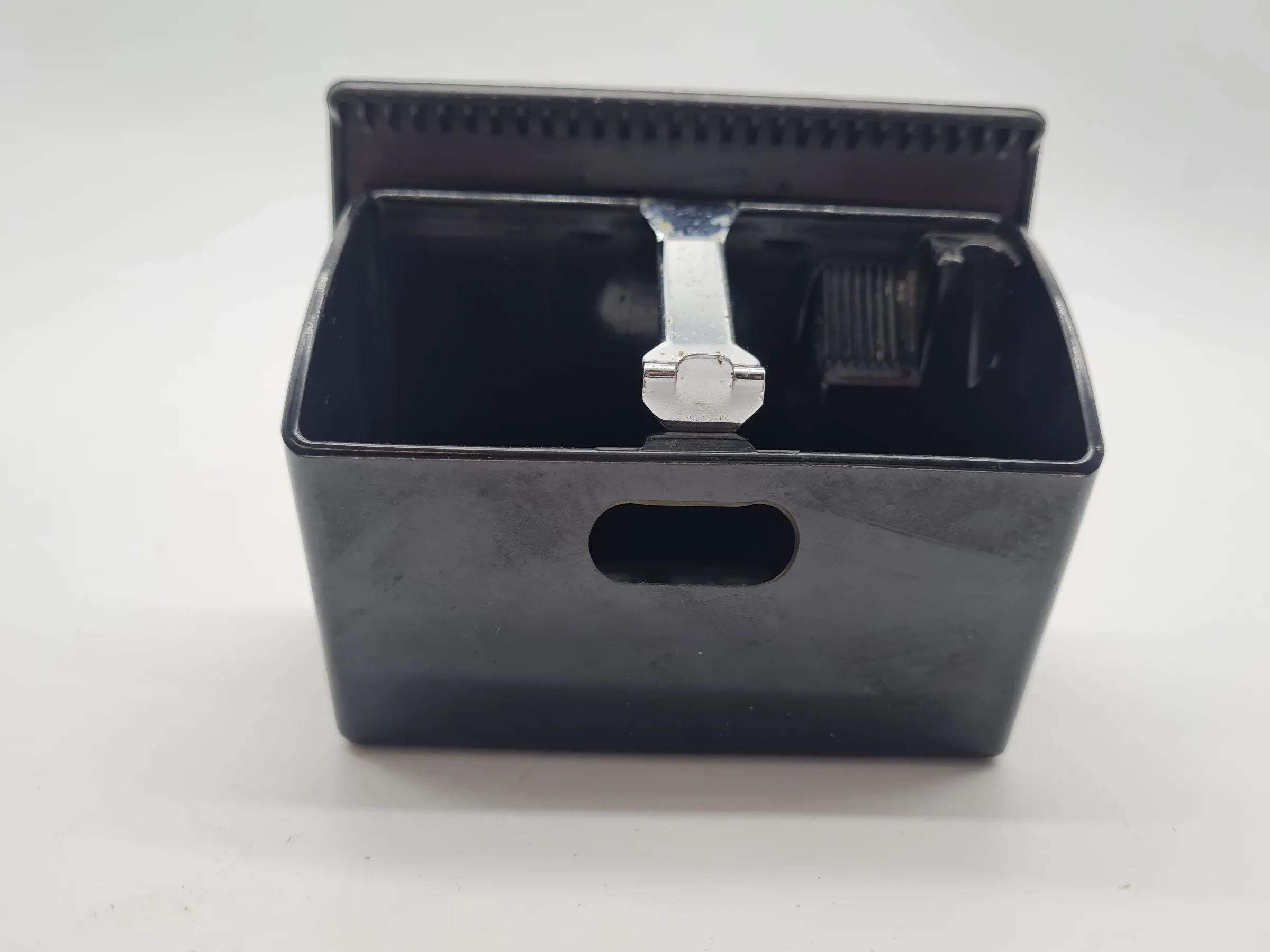 Original Mercedes-Benz C-Klasse (W203) Aschenbecher A2038100430