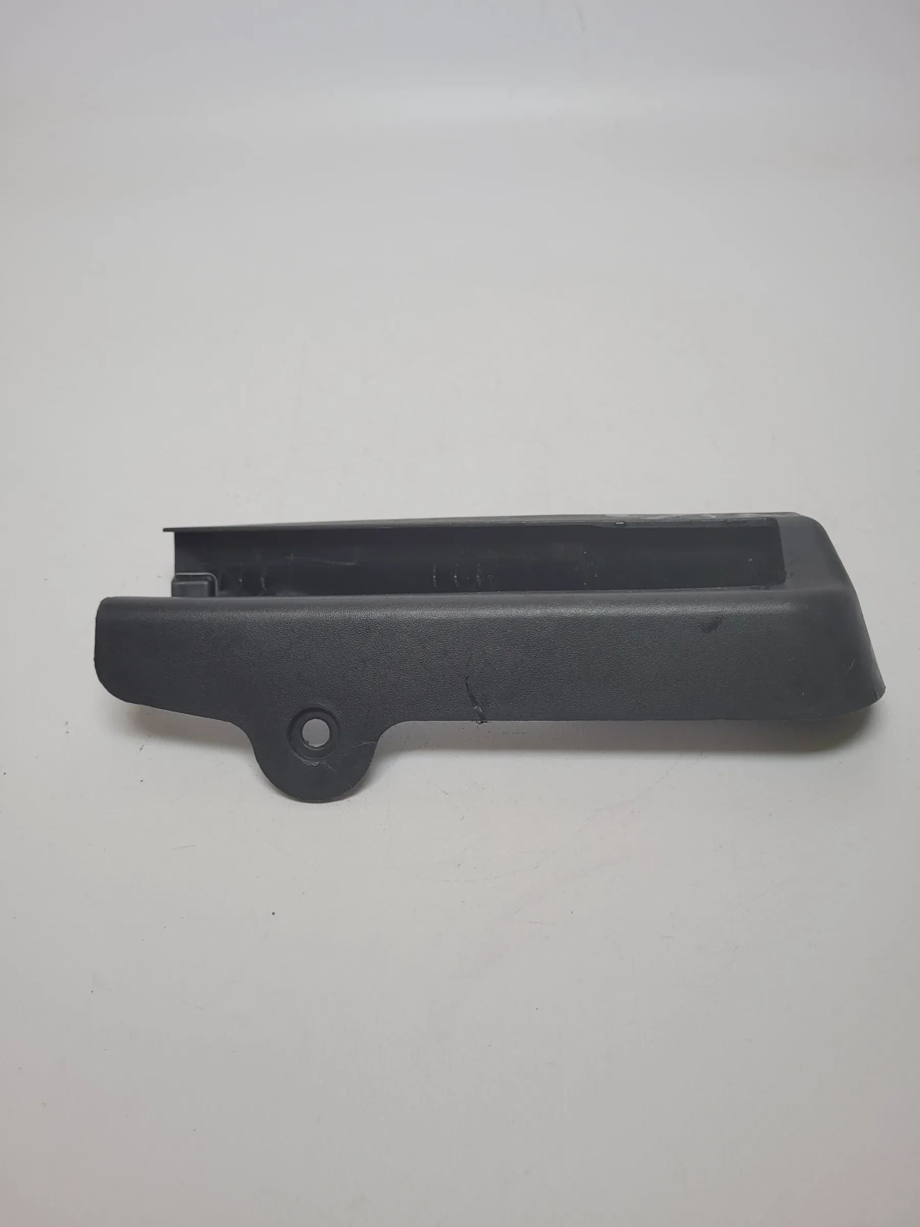 Original Audi A4 (8E/B6/B7) Verkleidung Sitz-Führungsschiene 8e0881480