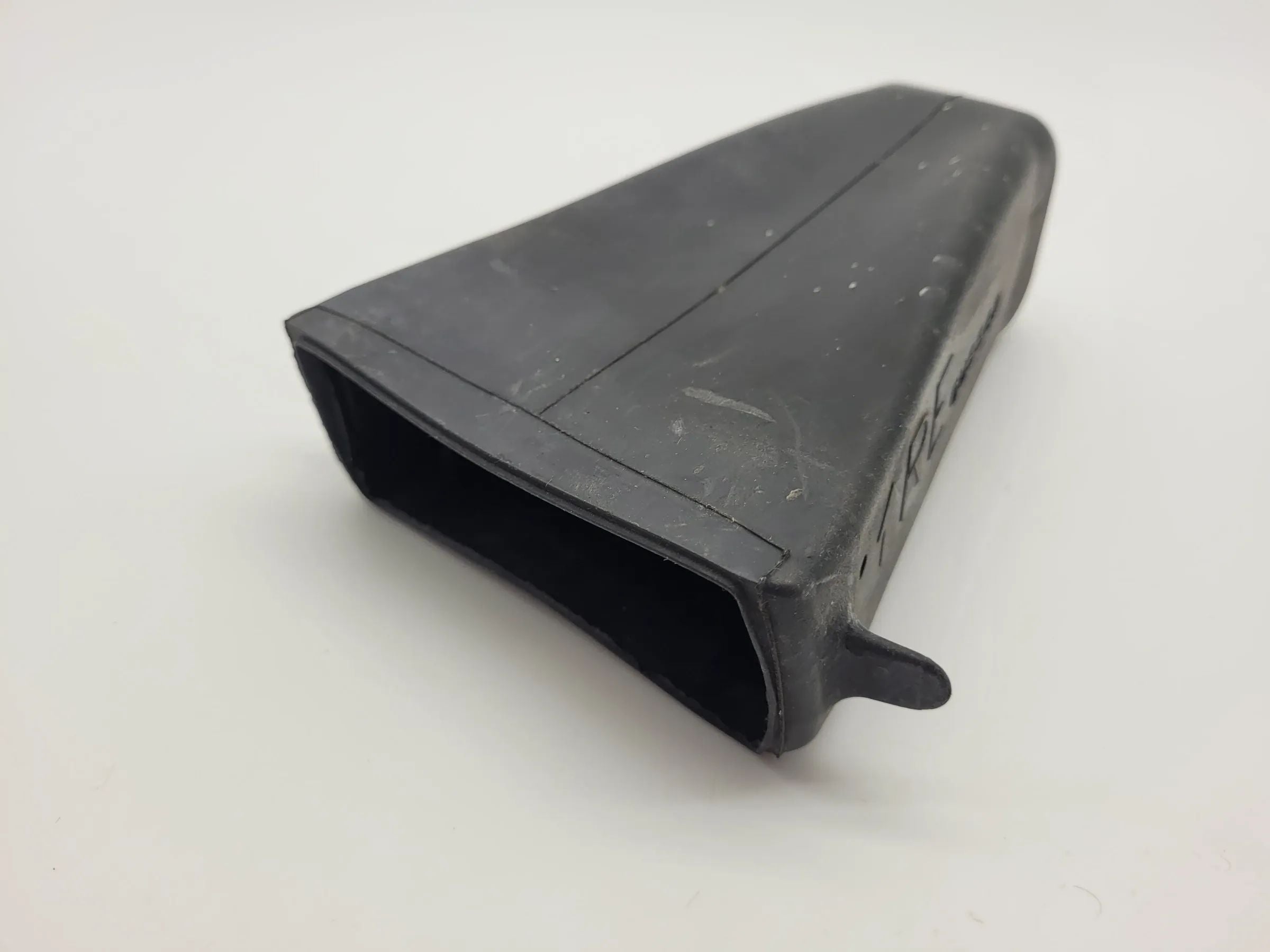 Original BMW 5er (E60/E61) Cover/Tülle Türfangband R/L 51.22-7 033 623