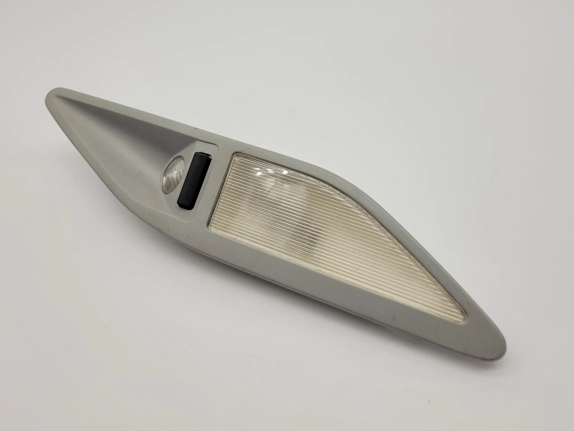 Original BMW 5er (E39) Innenlicht / Leuchte Rechts 8363612