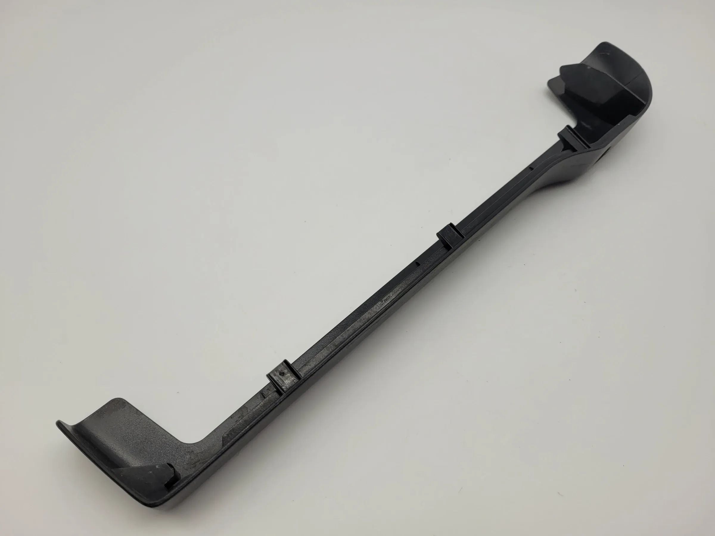 Original VW Golf IV 4 (1J5/1J1) Verkleidung Sitzschiene Rechts 1J0881348F