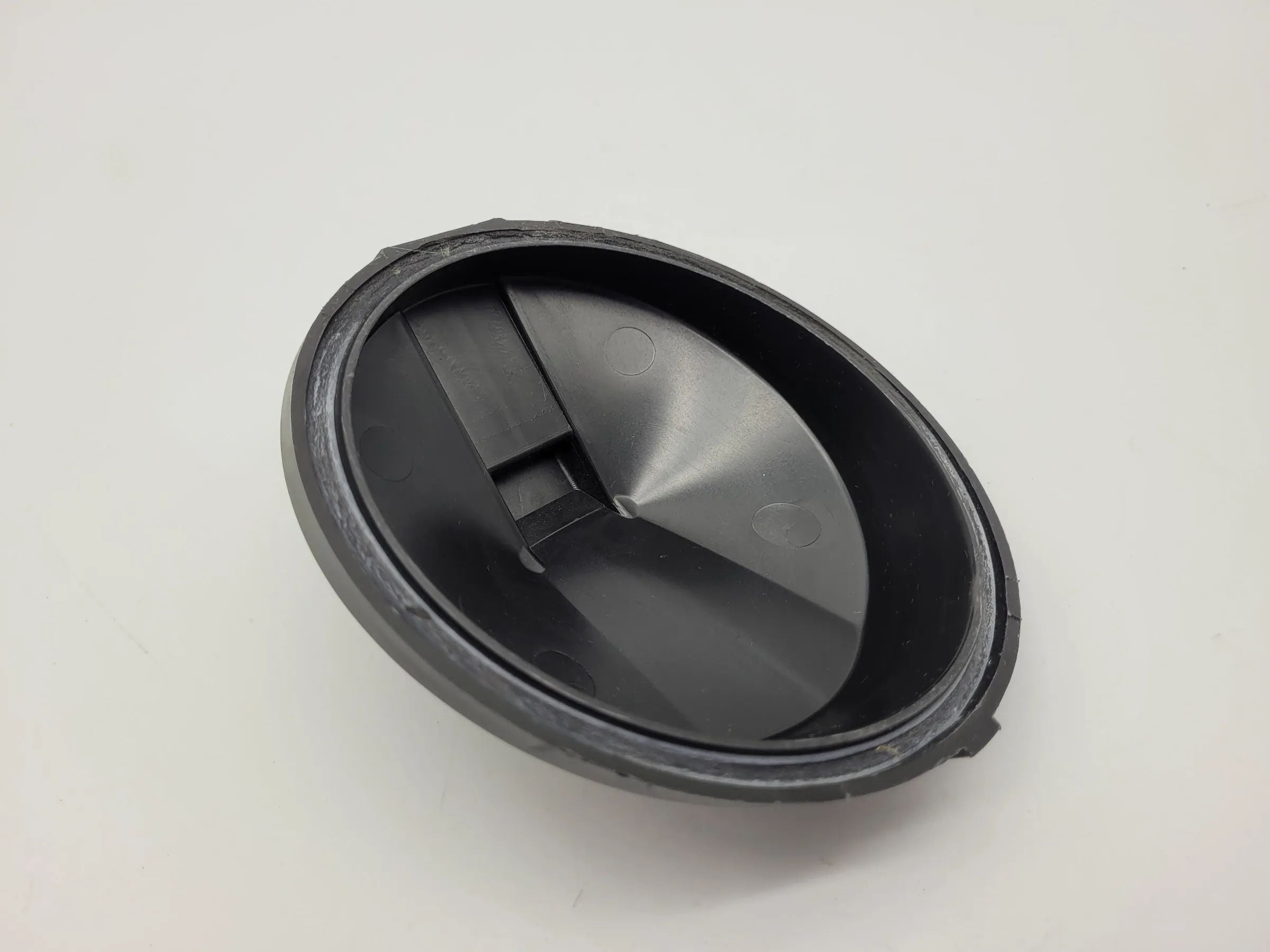 Original Audi Audi 80/ Coupe/Cabrio Typ 89 Scheinwerfer Deckel Kappe 136177-00