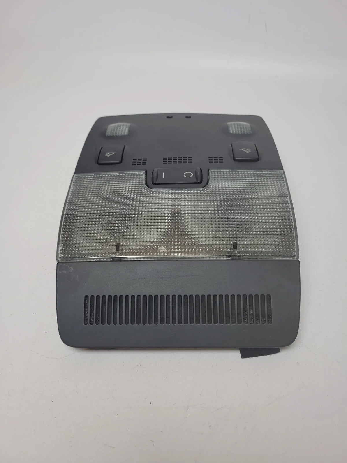 Original Audi A4 (8E/B6/B7) Innenraumleuchte 8E0947565