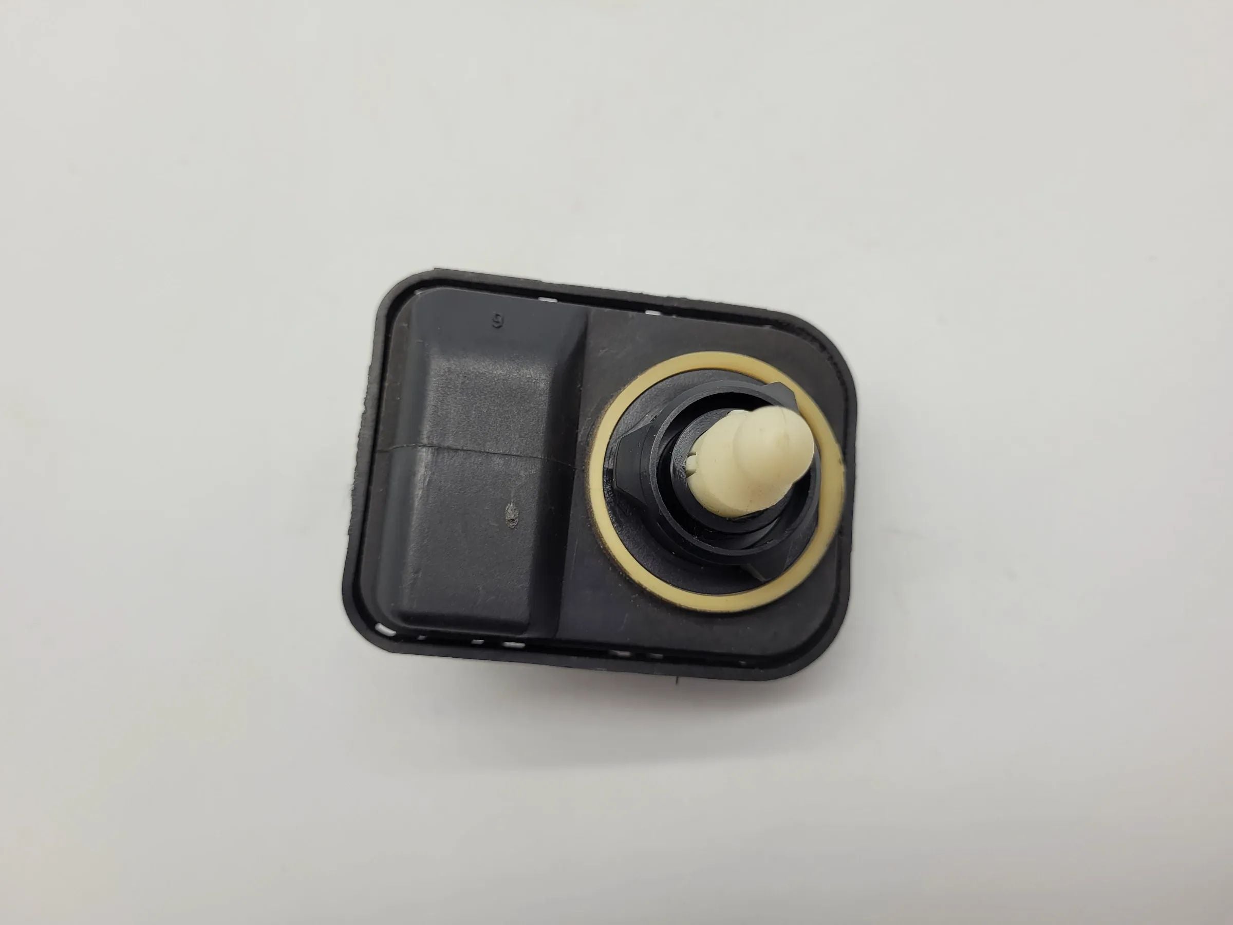 Opel Agila A (H00) Scheinwerfer Stellmotor LWR L/R 9194828