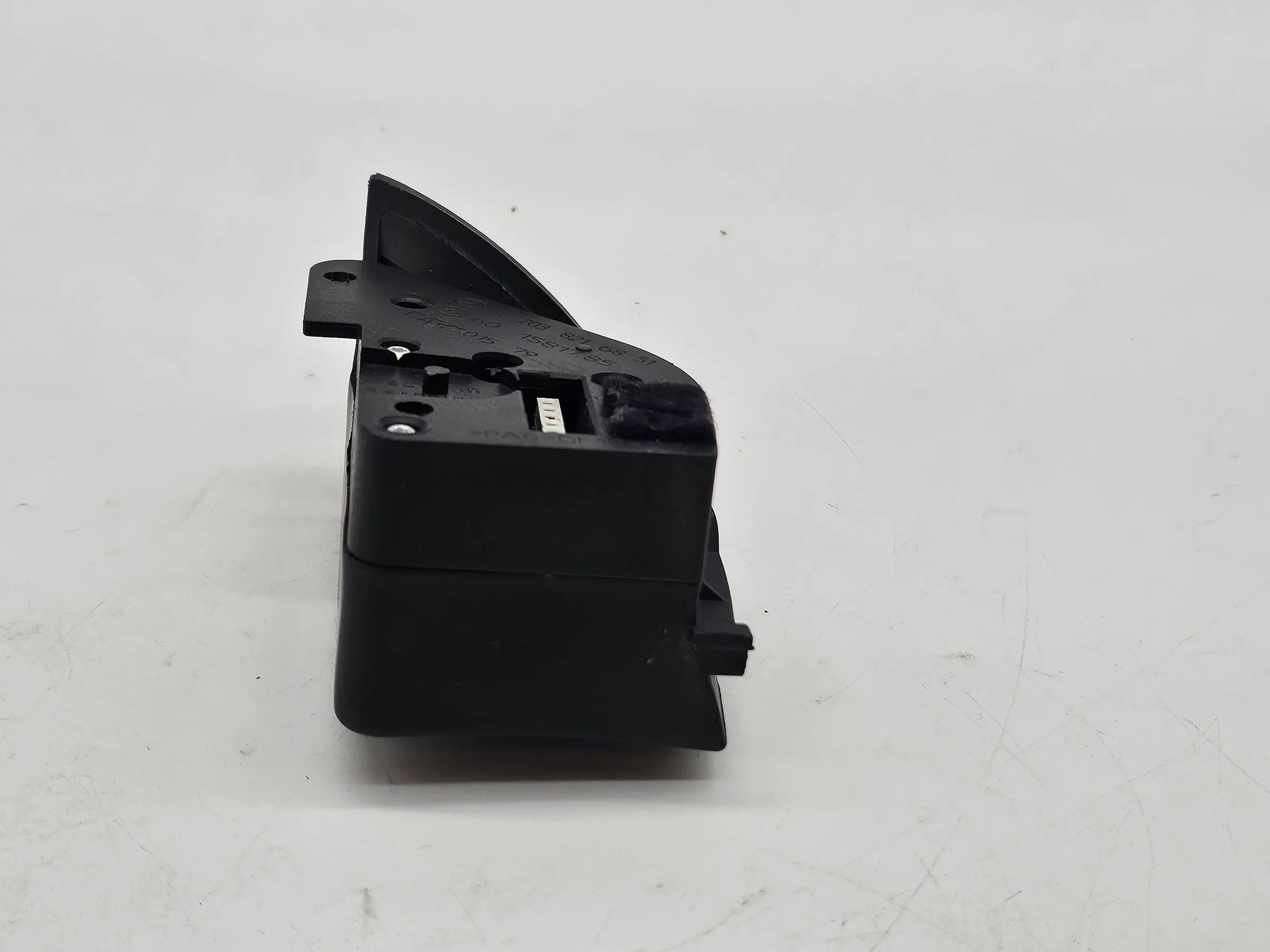 Original Mercedes-Benz W203 CL203 Schalter Telefon Lenkrad A2038216851