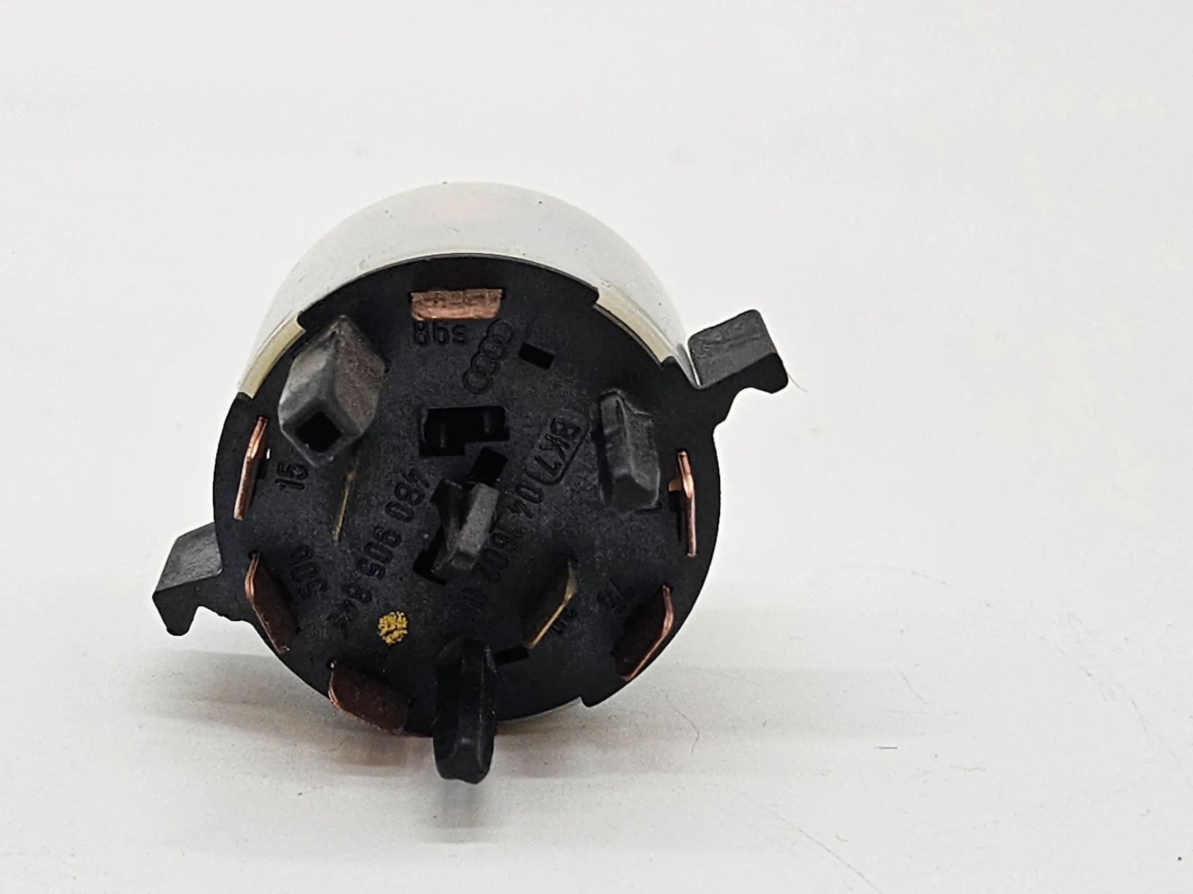 Original Audi A6 4B Zündschalter Startschalter Zündschloss Schalter 4B0905849