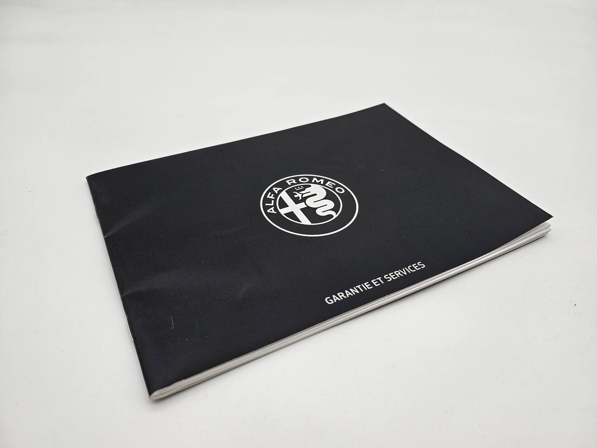Original Alfa Romeo GIULIA Serviceheft Scheckheft 2016 Französisch
