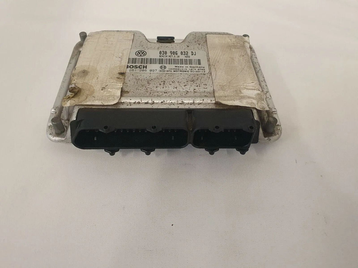 ⭐ Seat Arosa 6H Bj.2004 original Steuergerät Motor 1.0 37kw Benzin 030906032DJ ⭐